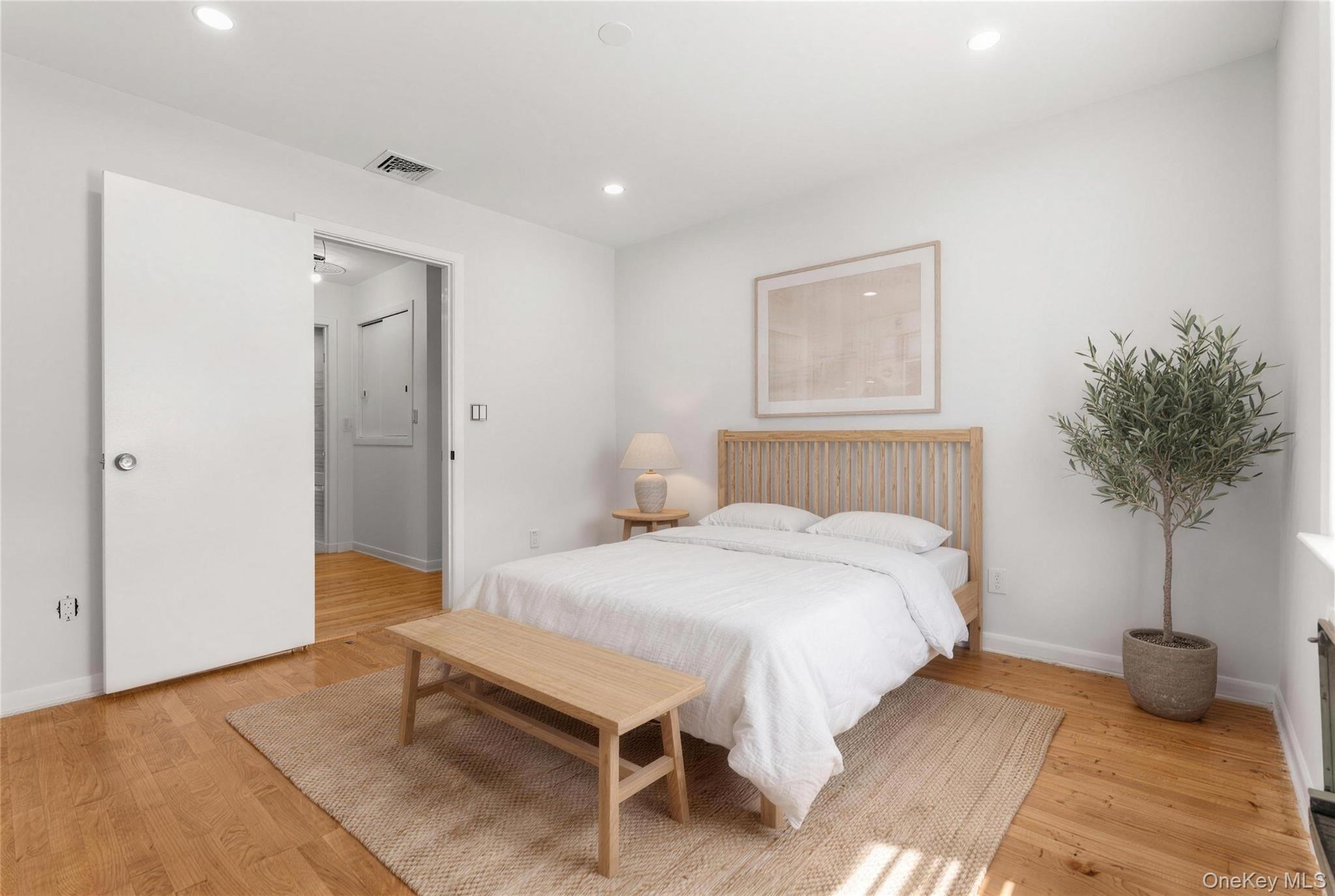 269 Woodlands Avenue – For Rent photo 19