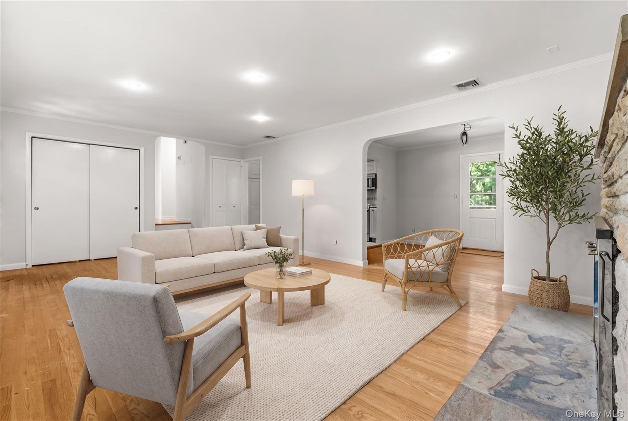 269 Woodlands Avenue – For Rent photo 6