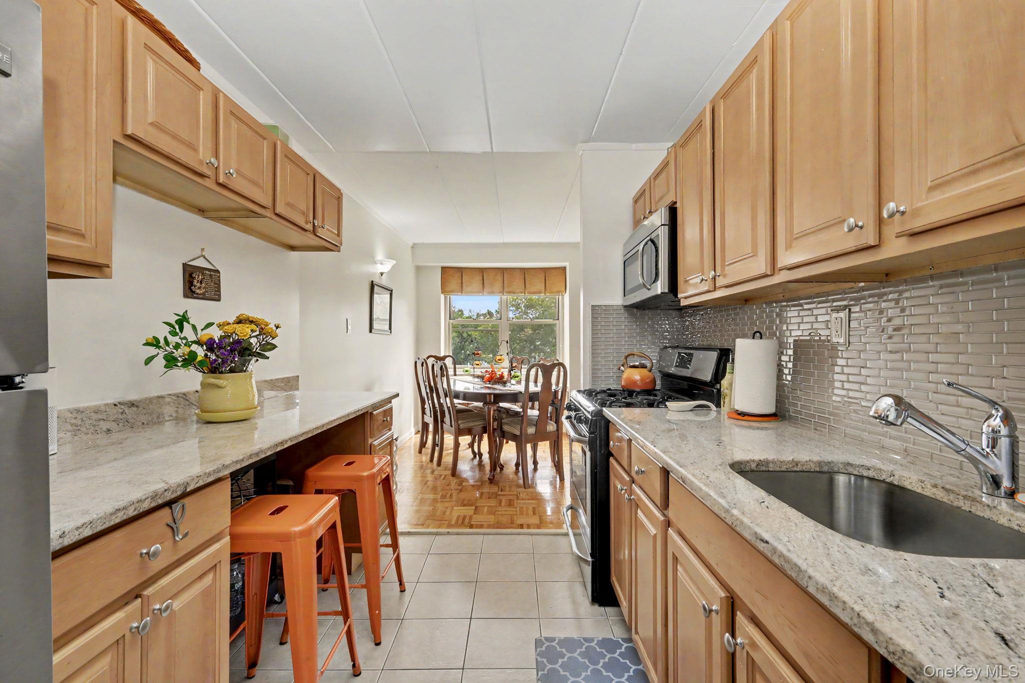11 Park Avenue, Unit 4M photo 13