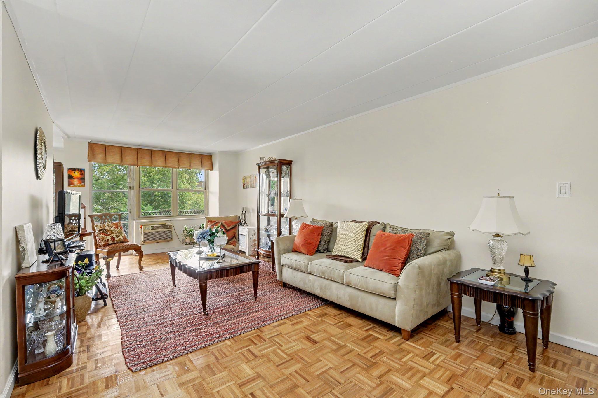 11 Park Avenue, Unit 4M photo 24