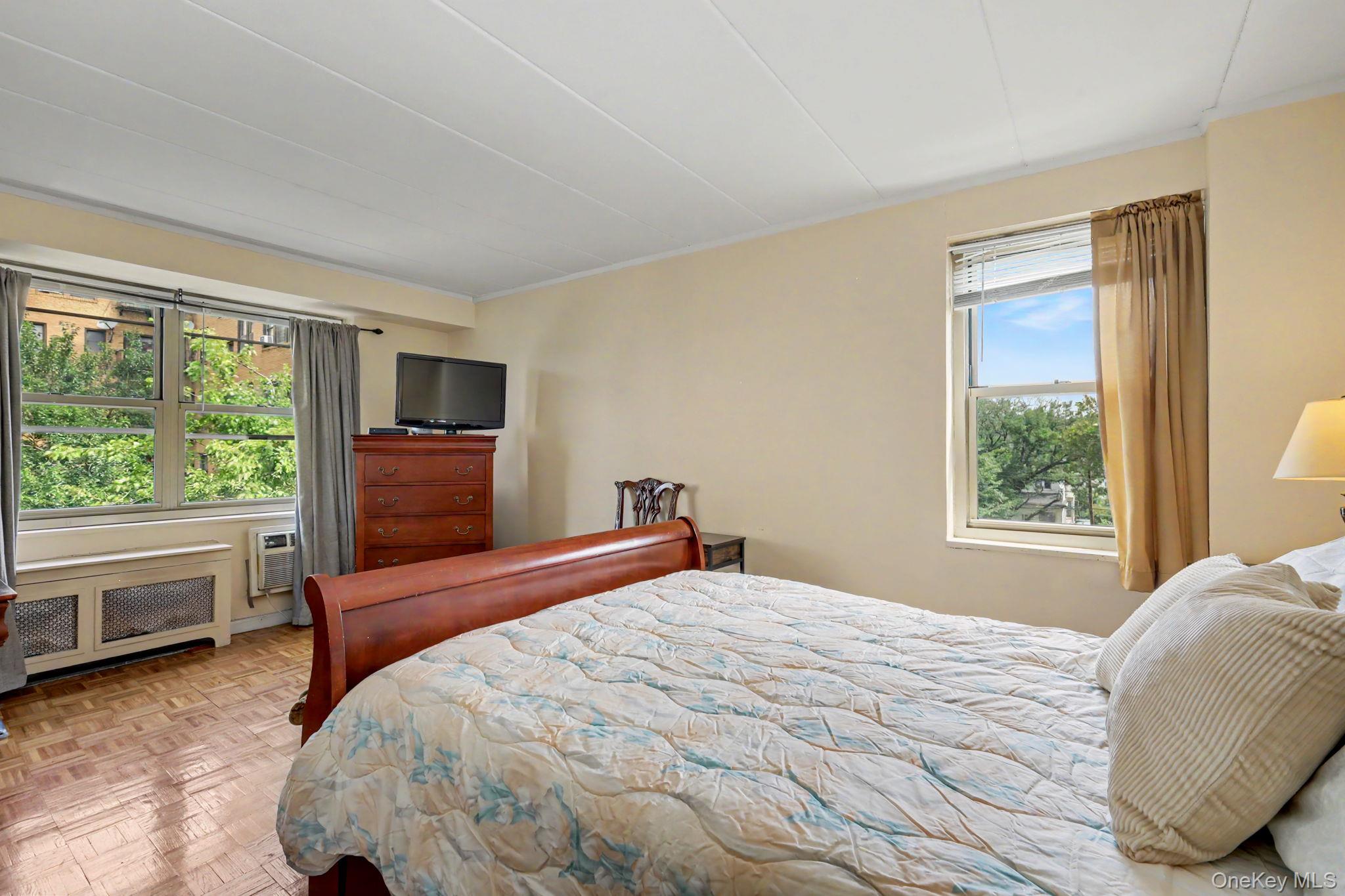 11 Park Avenue, Unit 4M photo 30