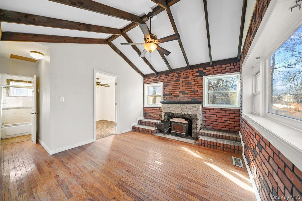 37 Orchard Trail – For Rent