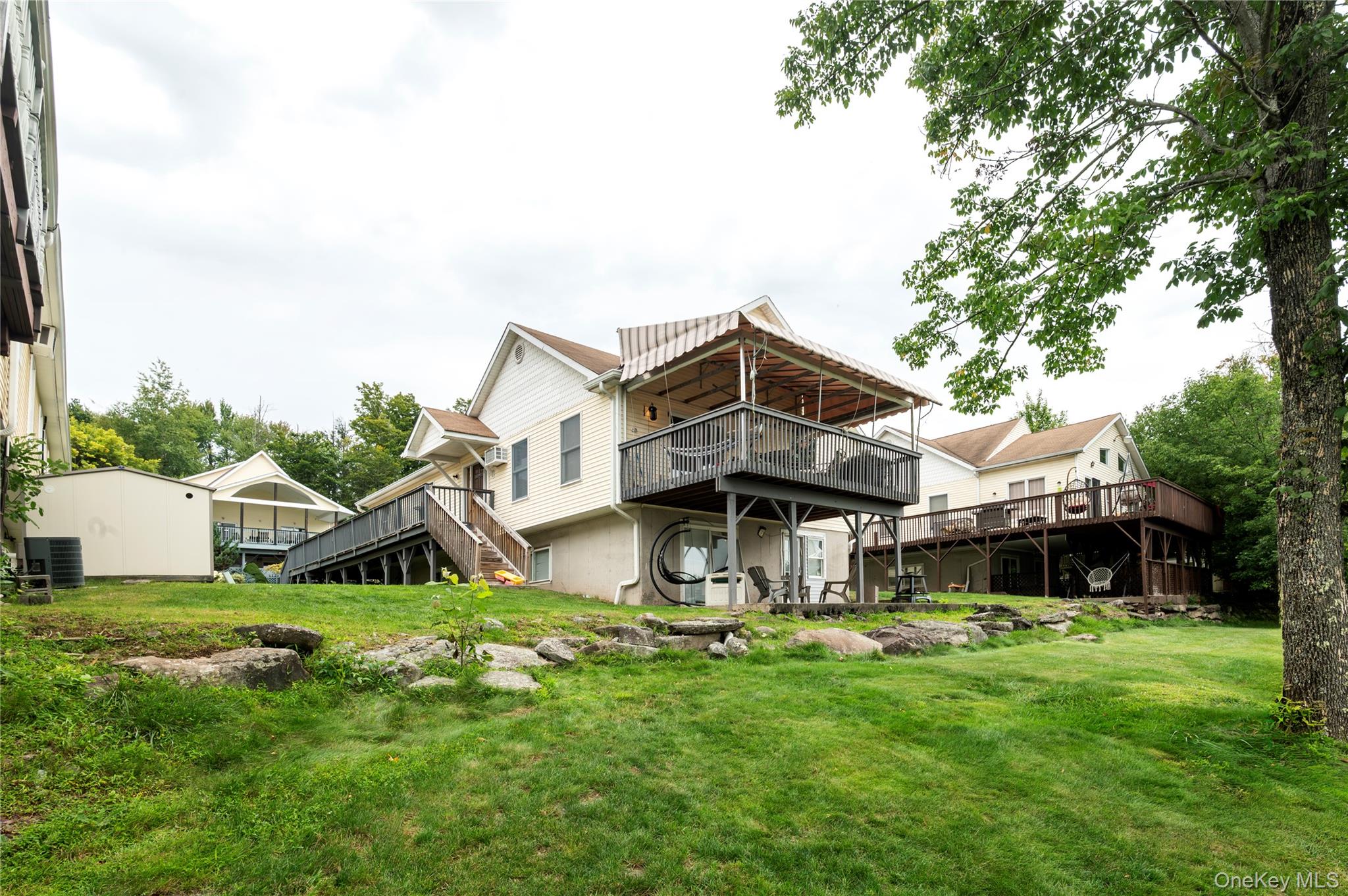 100 Mesora Woods Drive, Unit 35 photo 12
