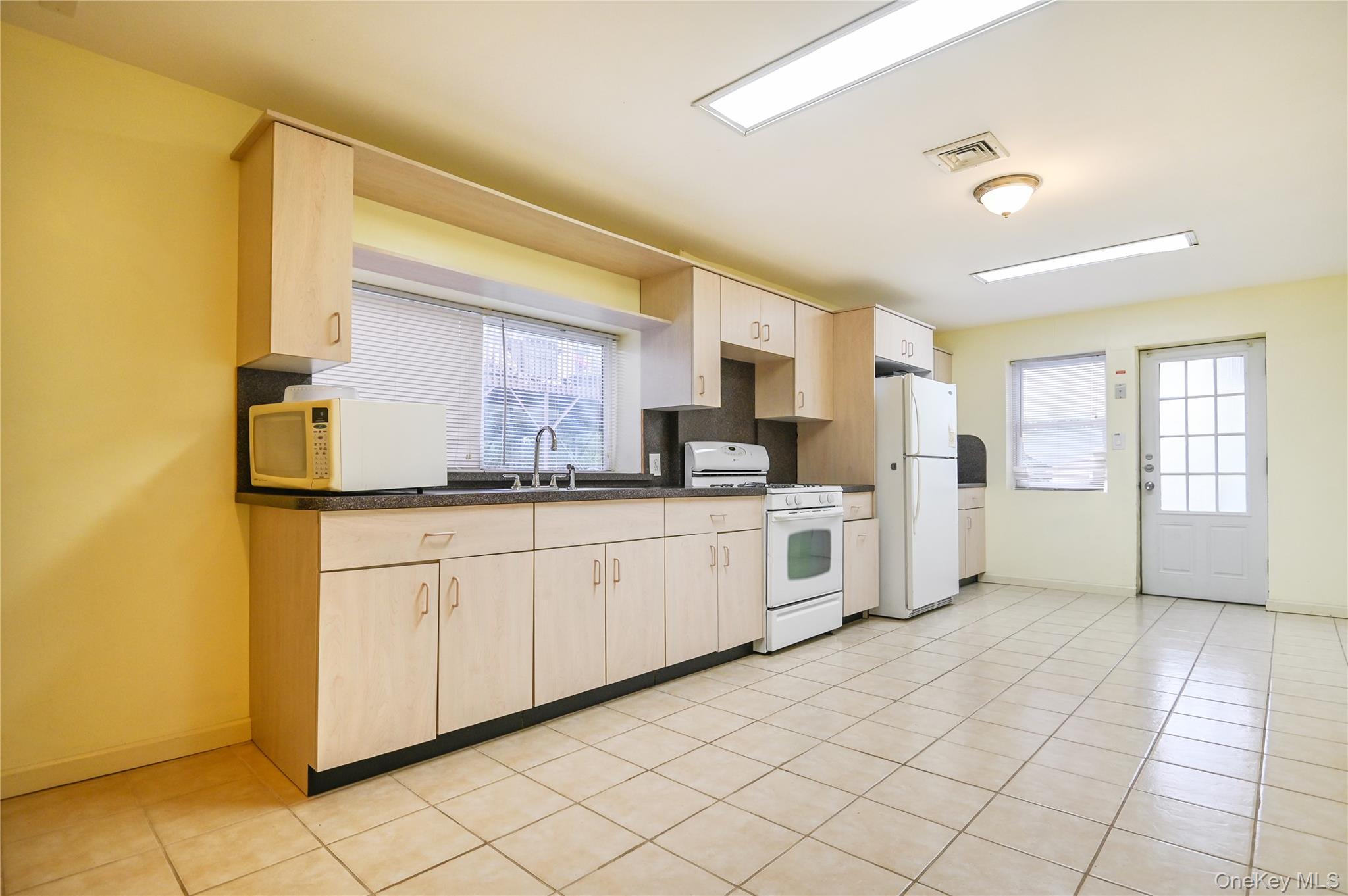 100 Mesora Woods Drive, Unit 35 photo 20