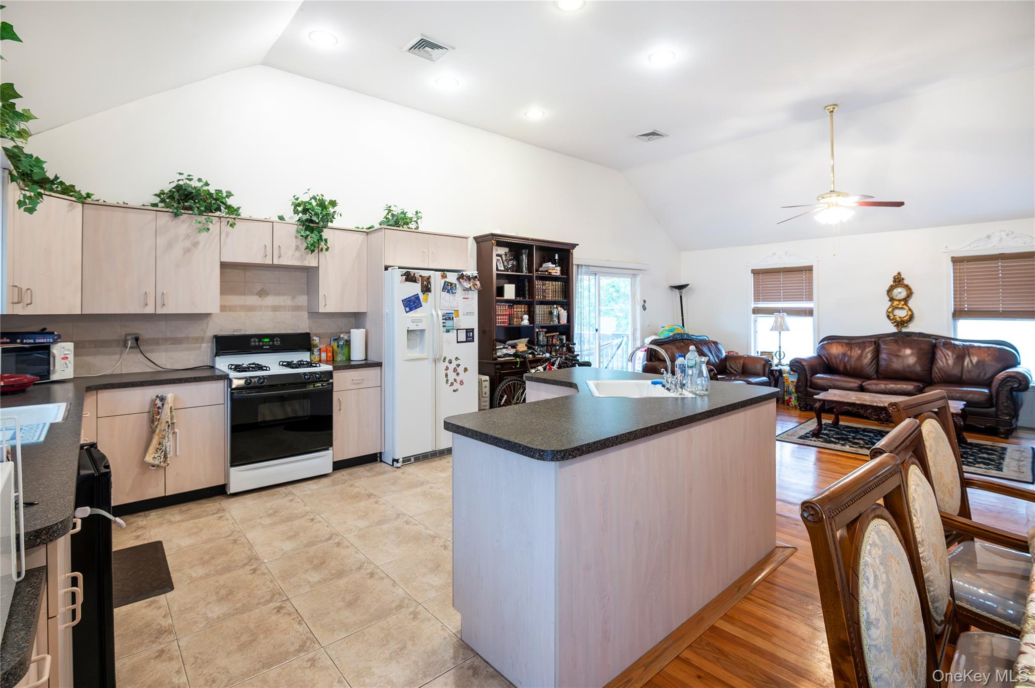 100 Mesora Woods Drive, Unit 35 photo 32