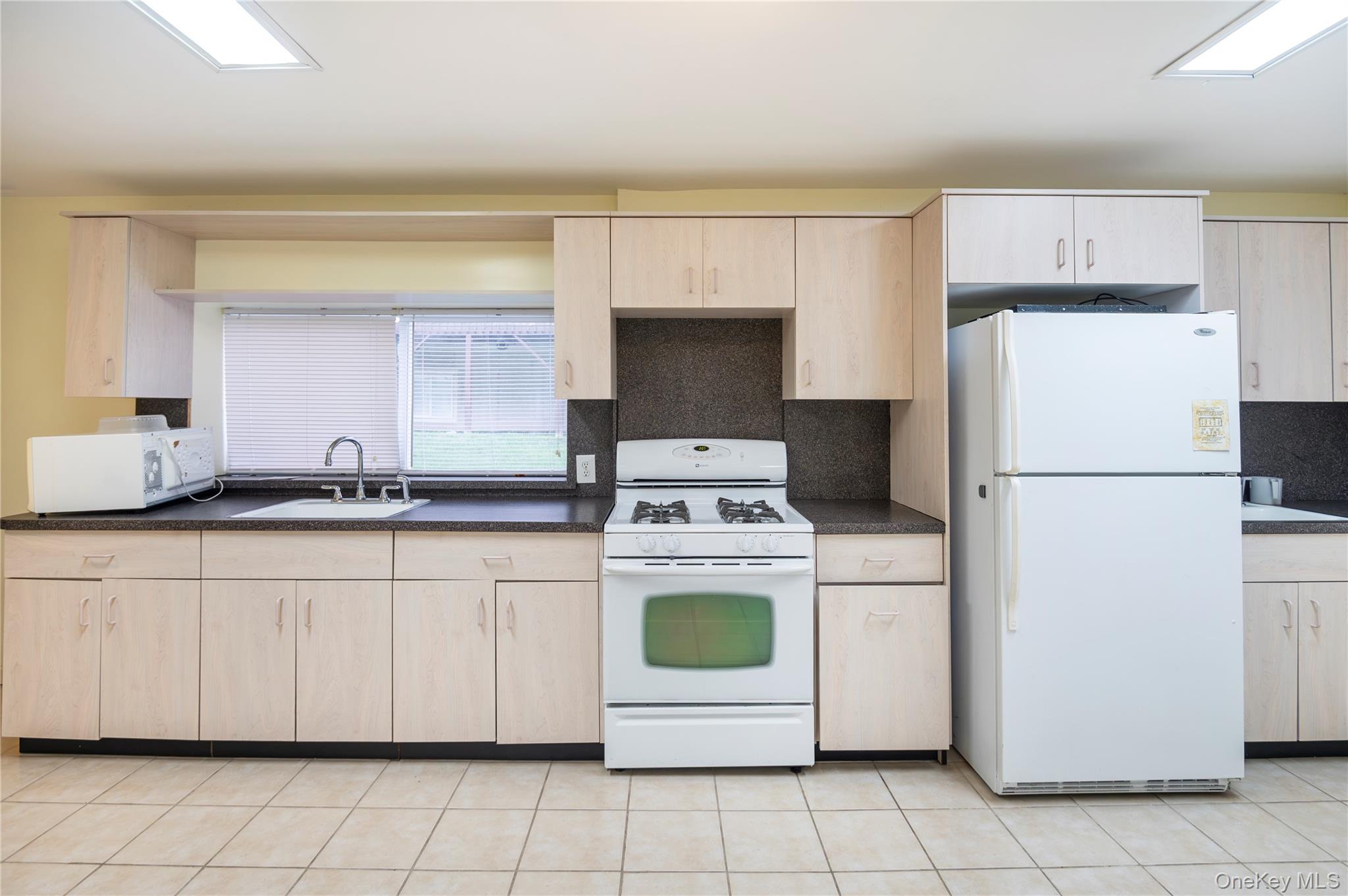 100 Mesora Woods Drive, Unit 35 photo 10