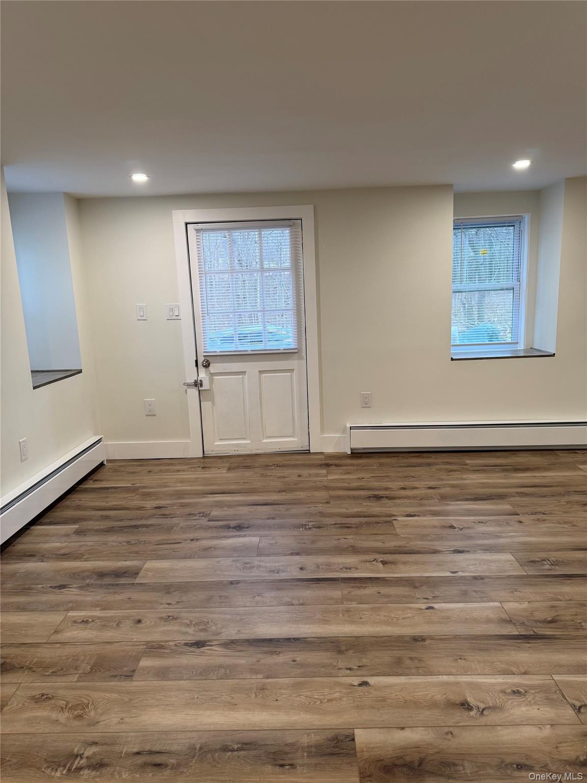 32 Ketchum Road, Unit Bsmt photo 3
