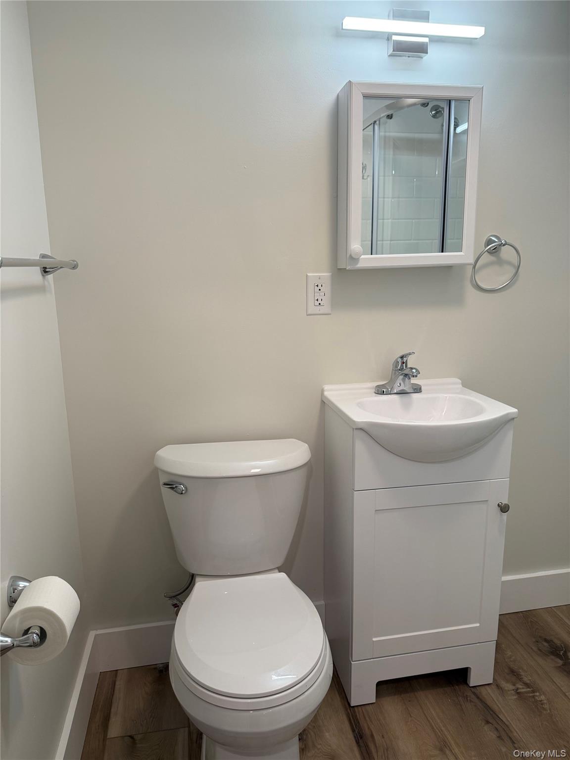 32 Ketchum Road, Unit Bsmt photo 16