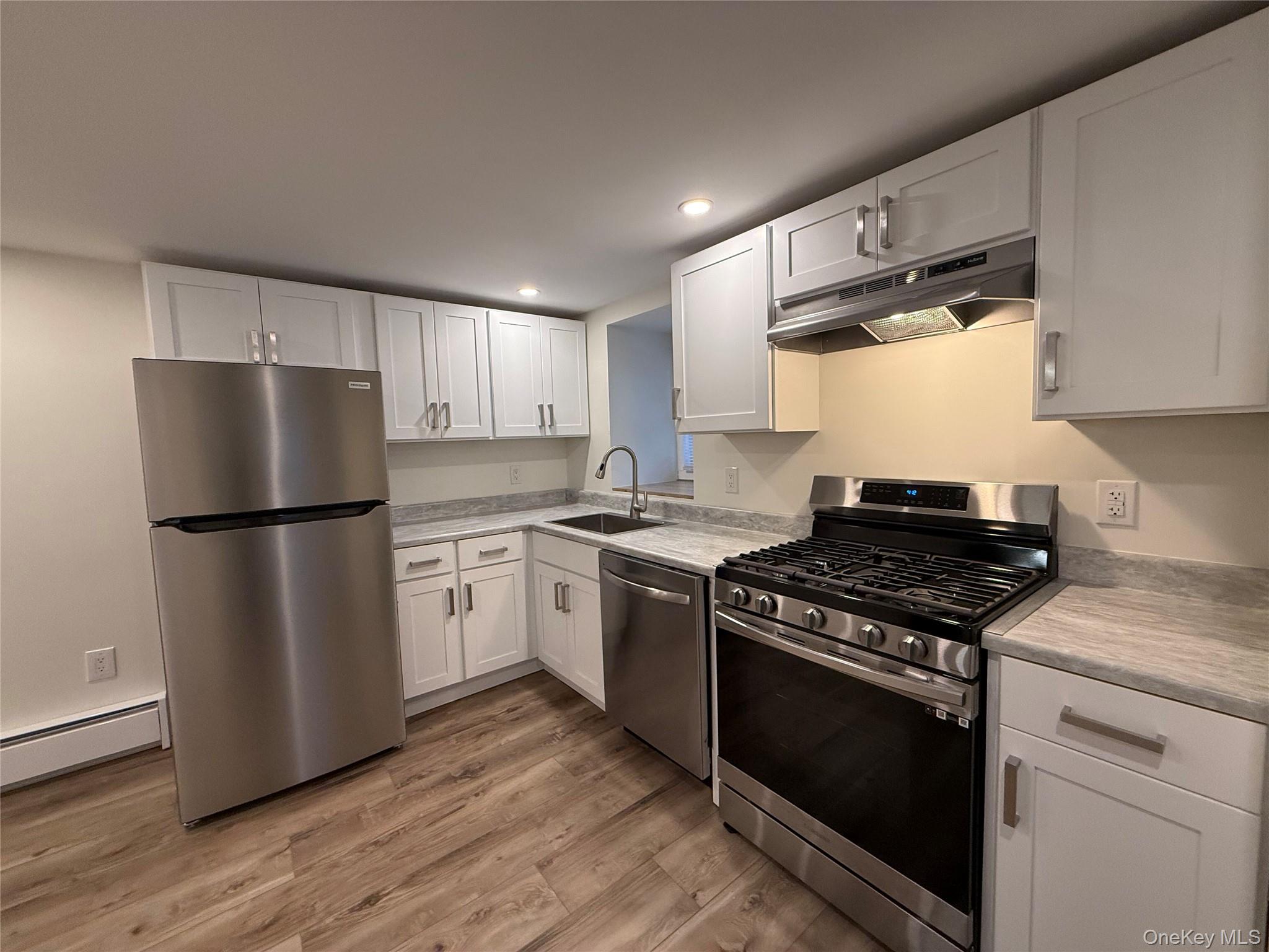 32 Ketchum Road, Unit Bsmt photo 11
