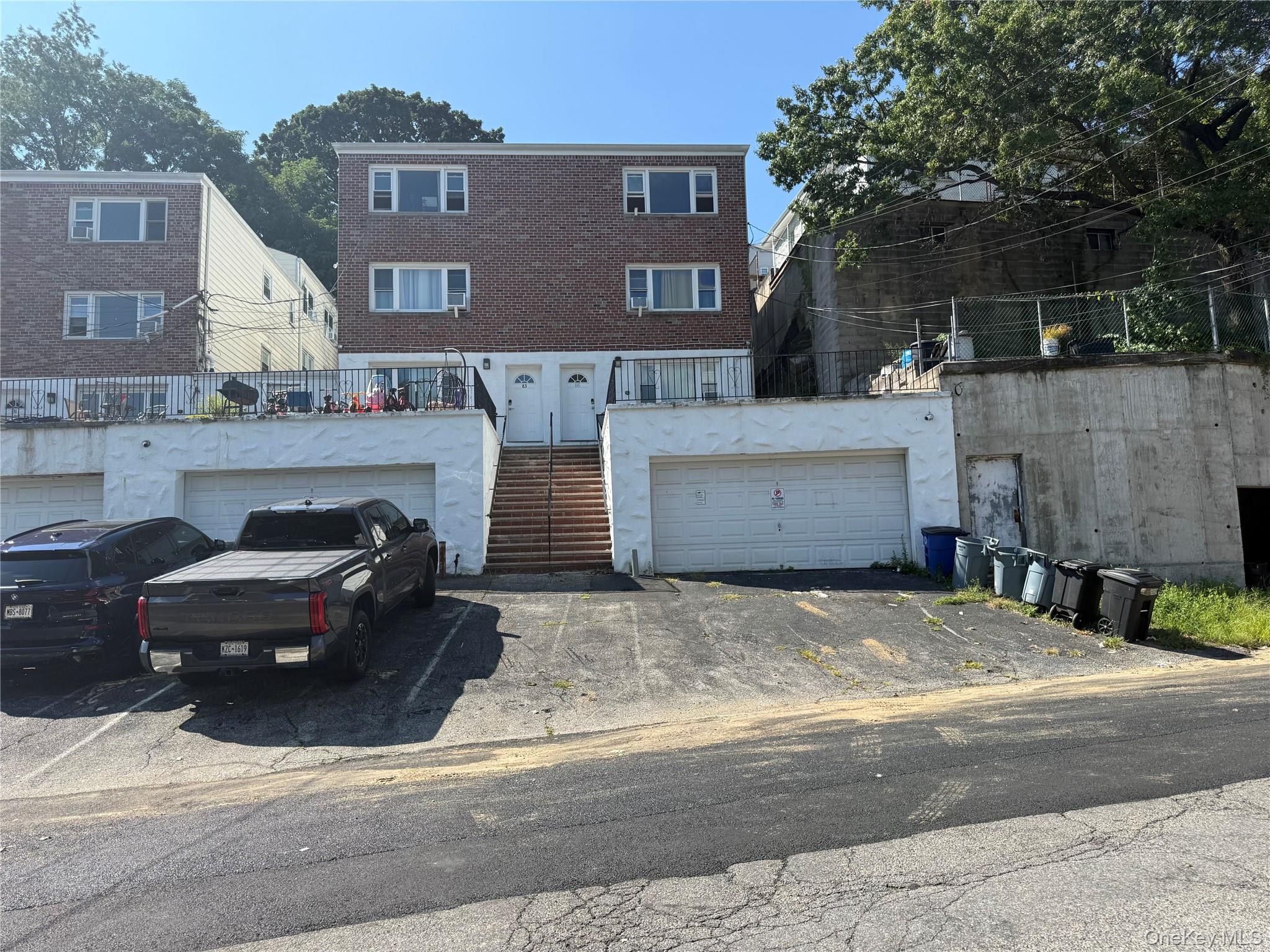 85 Halley Street N, Unit 3 (top)