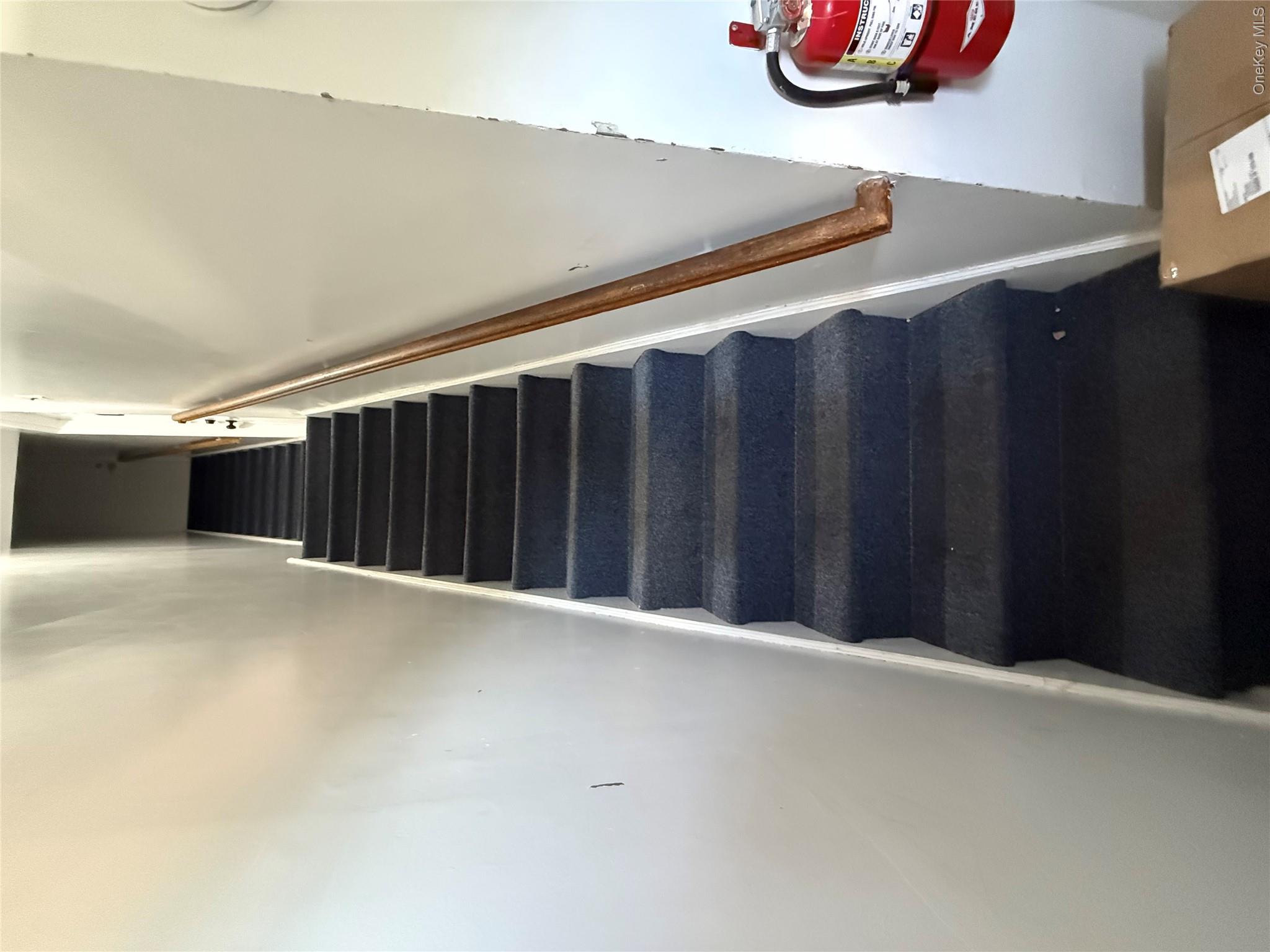 85 Halley Street N, Unit 3 (top) photo 2