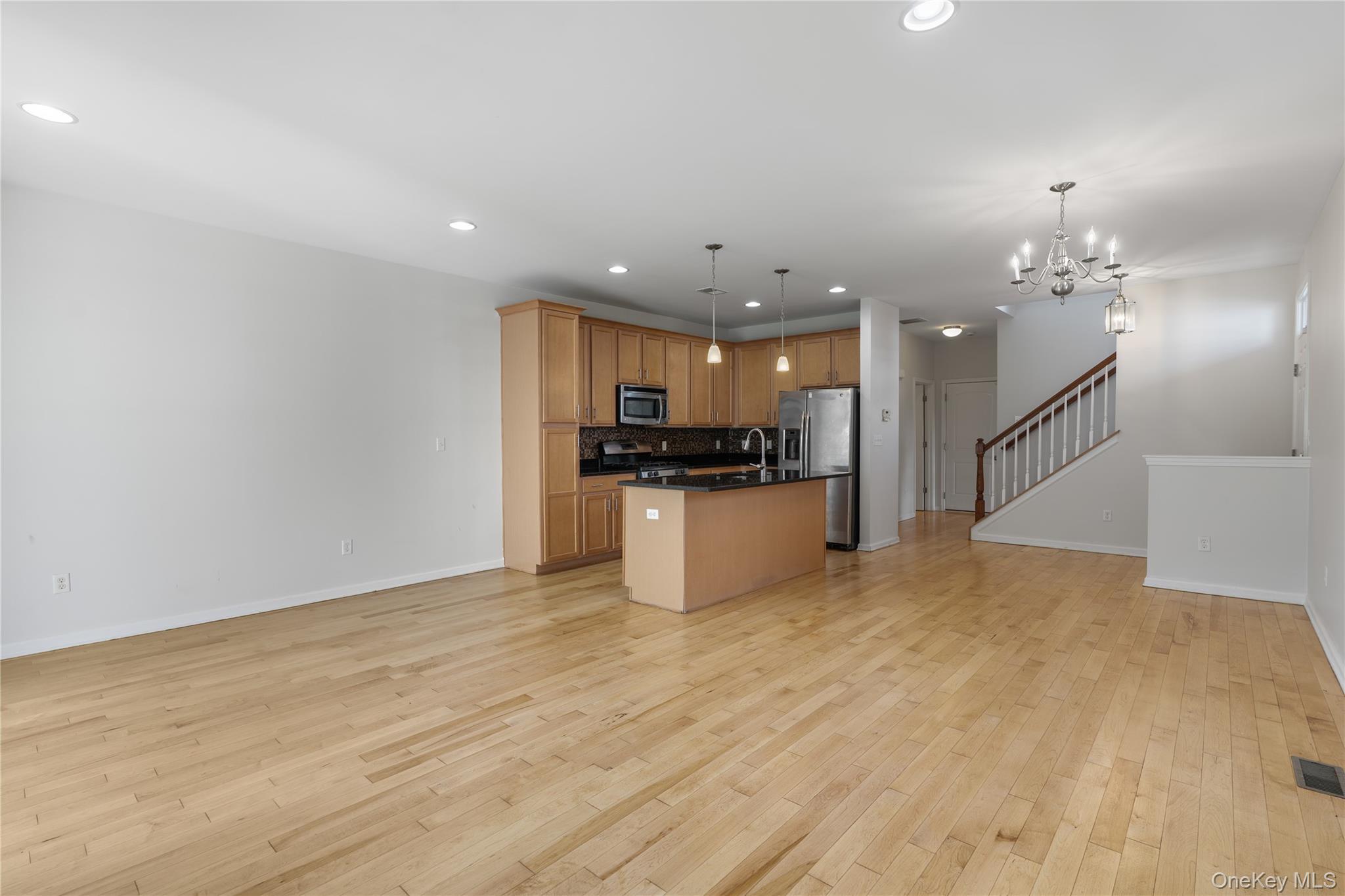 34 Field Stone Drive – For Sale photo 6