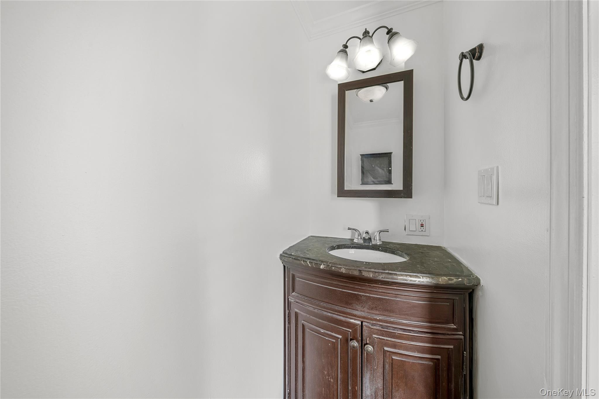 31 Concord Road – For Sale photo 23