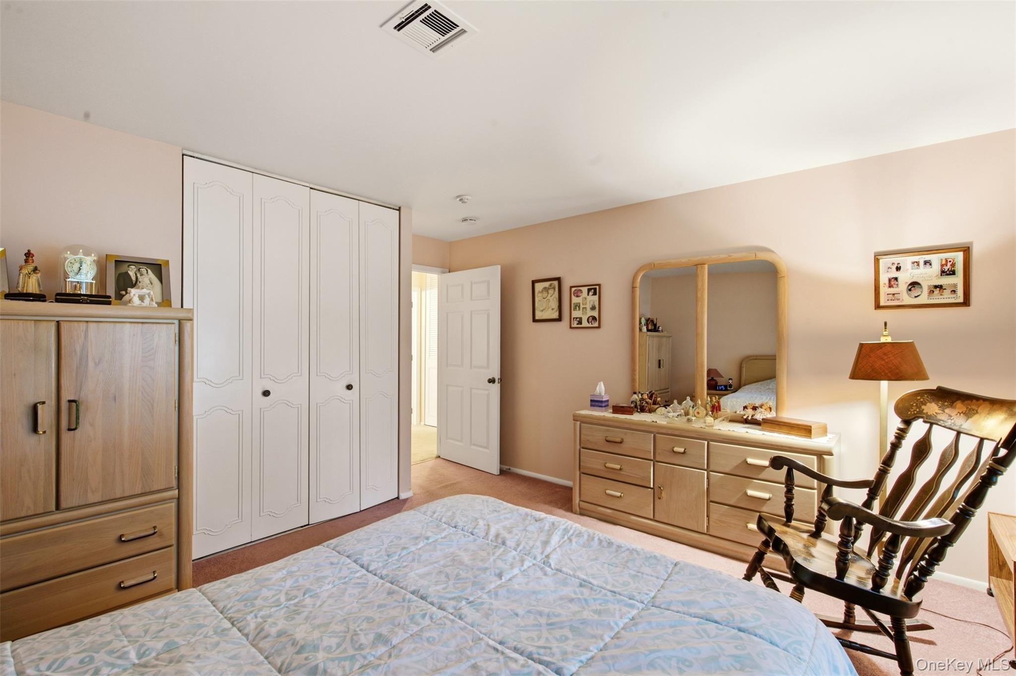 238 Blackpool Court, Unit A photo 17