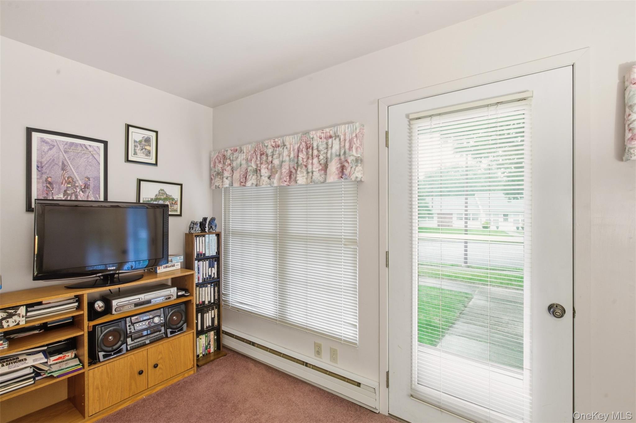 238 Blackpool Court, Unit A photo 13