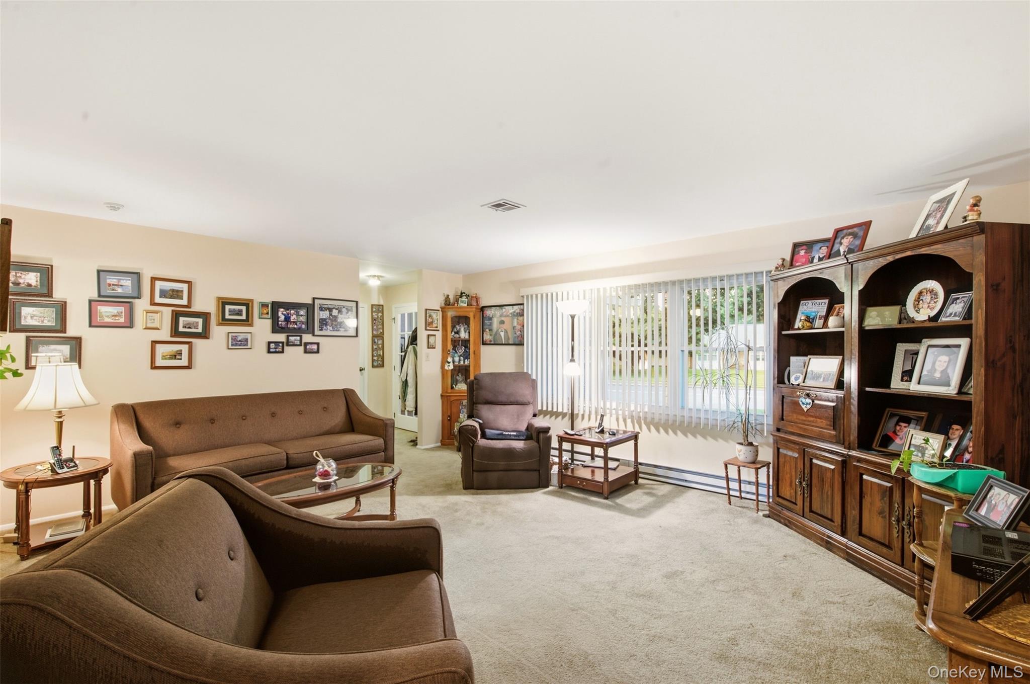 238 Blackpool Court, Unit A photo 9