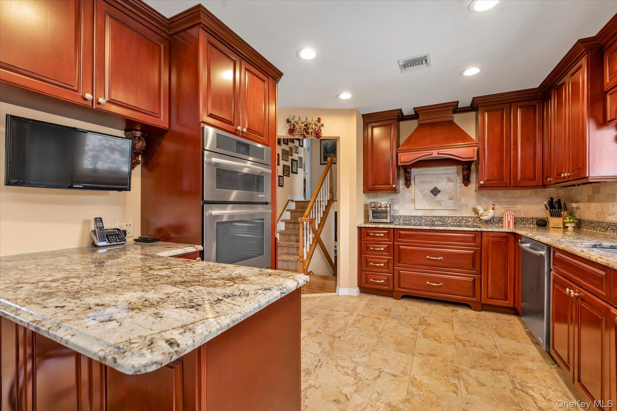 2781 S Saint Marks Avenue – For Sale photo 13