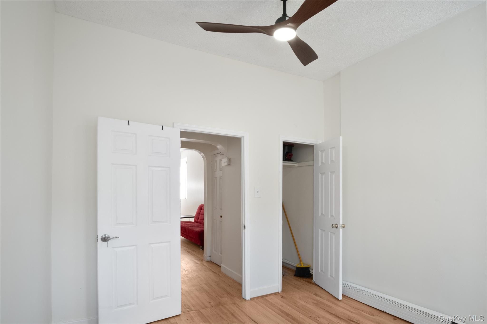 211 Kosciuszko Street, Unit 3 photo 4