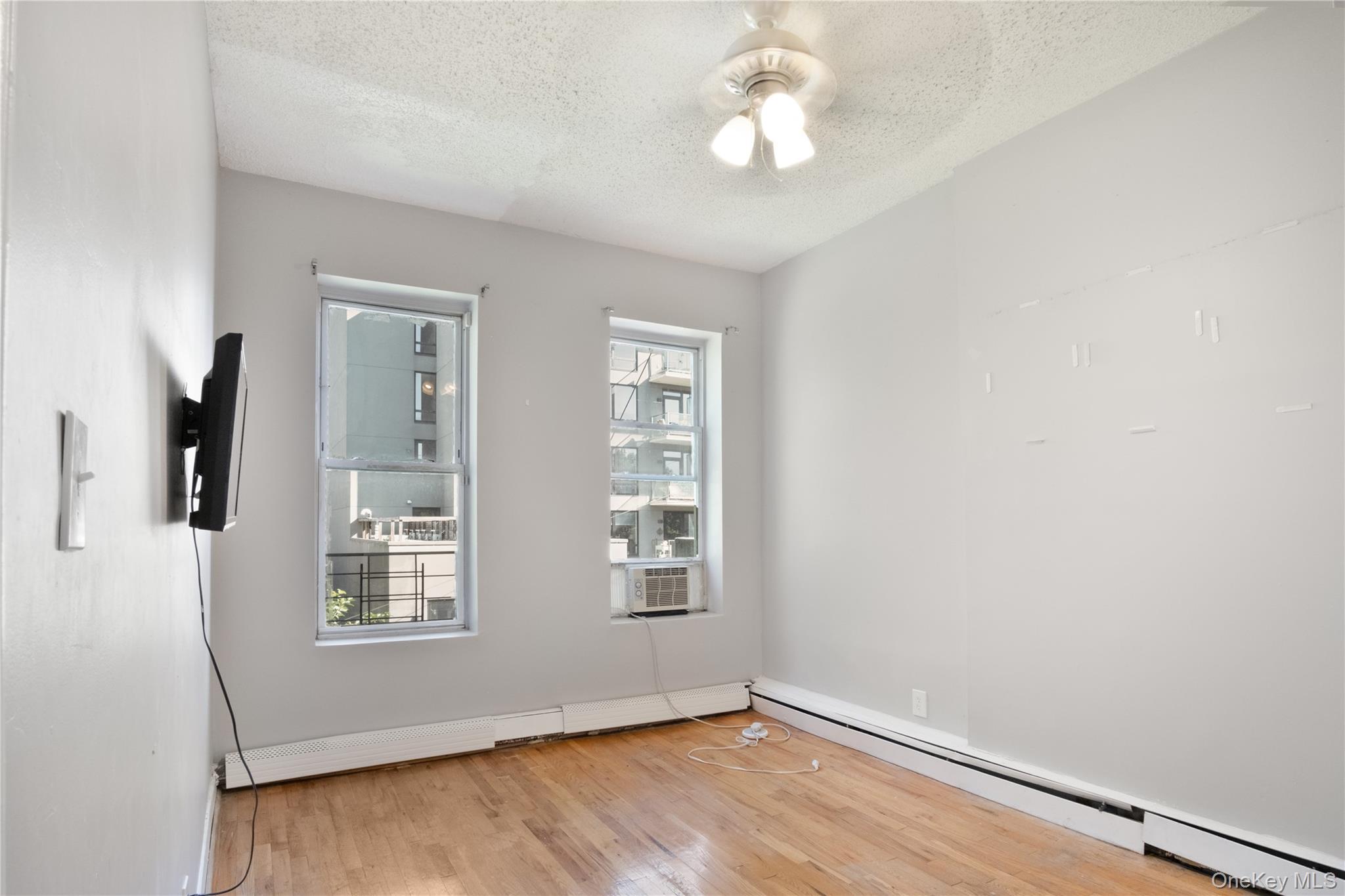 211 Kosciuszko Street, Unit 3 photo 9