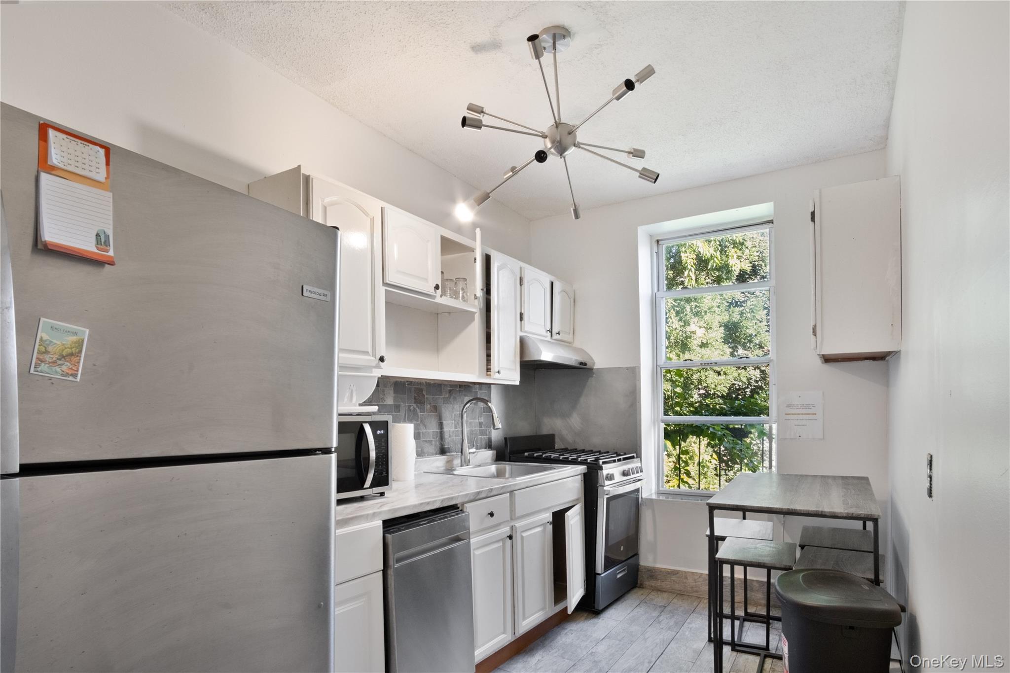 211 Kosciuszko Street, Unit 3 photo 10