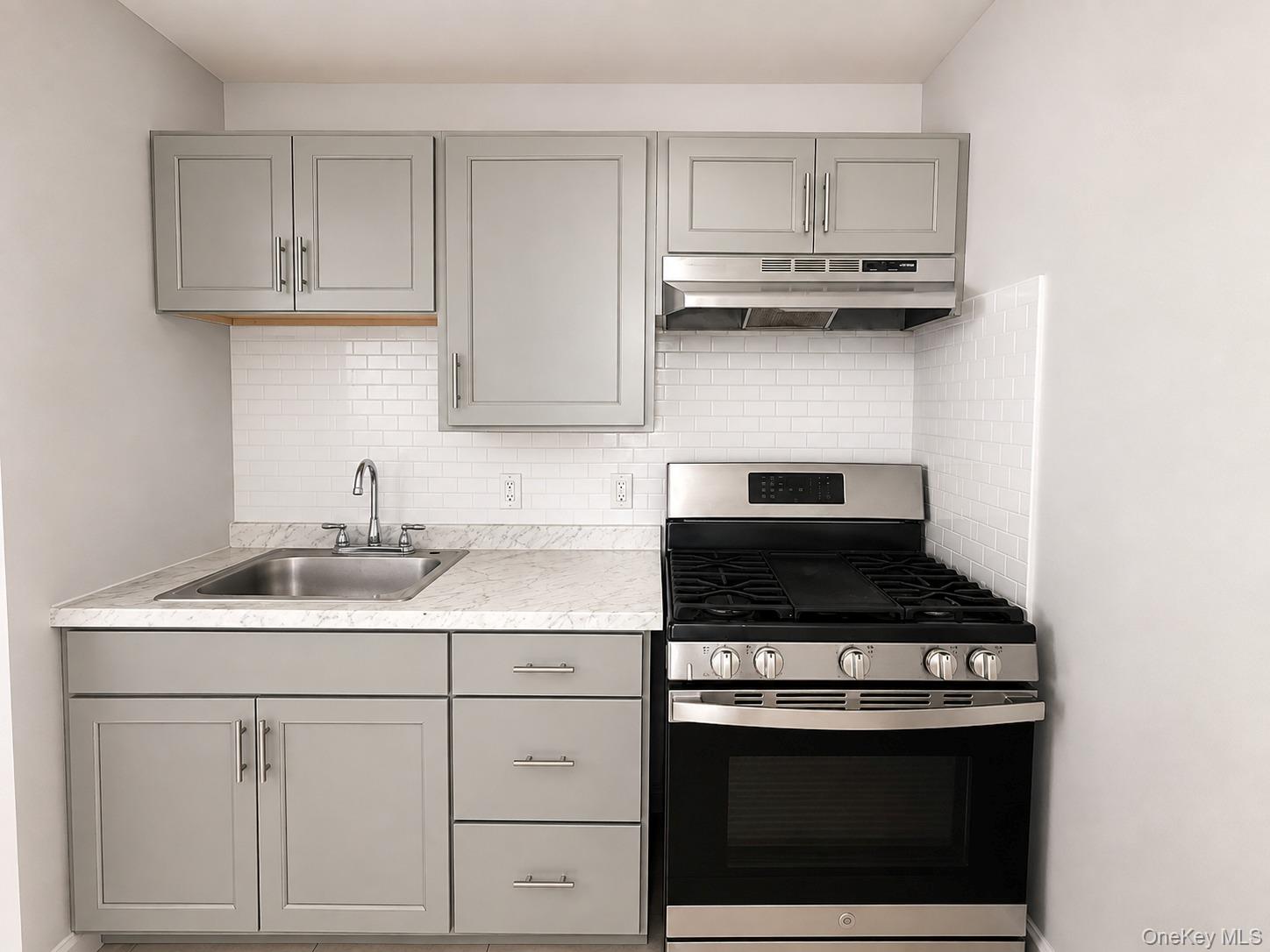 42-16 Rockaway Beach Boulevard, Unit 1st Fl photo 4