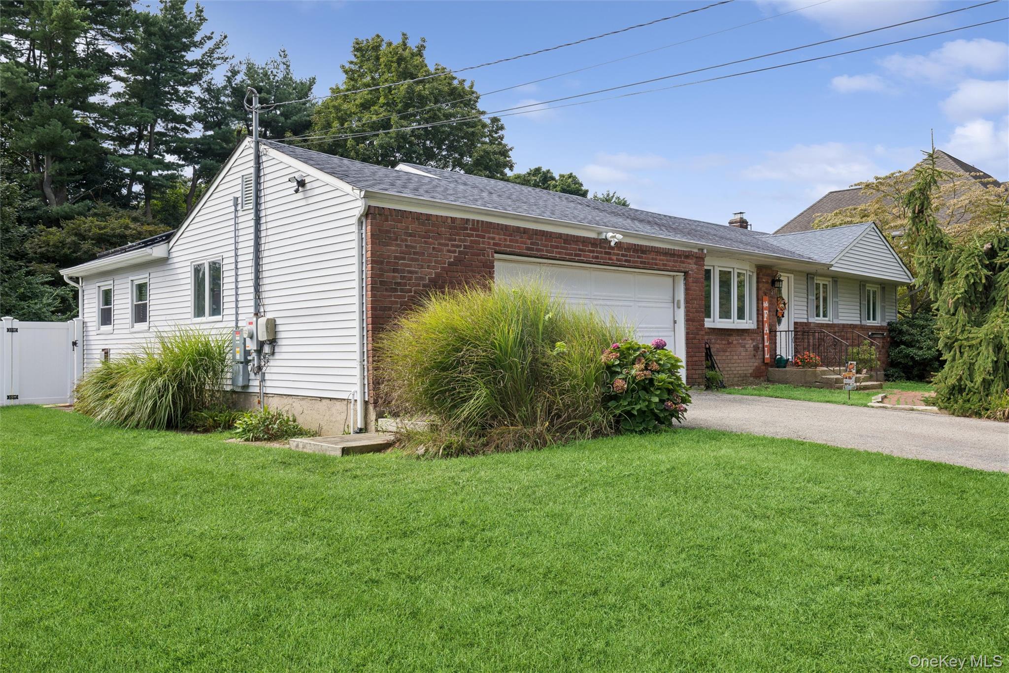31 Ketay Drive N – For Sale photo 8