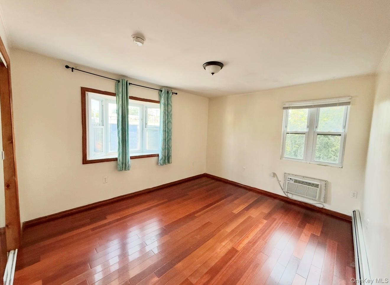 59-18 154th Place – For Sale photo 17