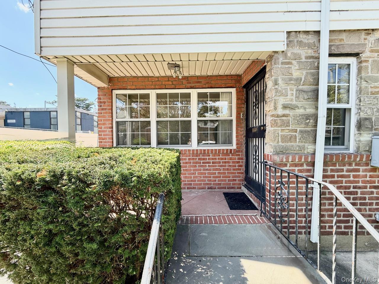 59-18 154th Place – For Sale