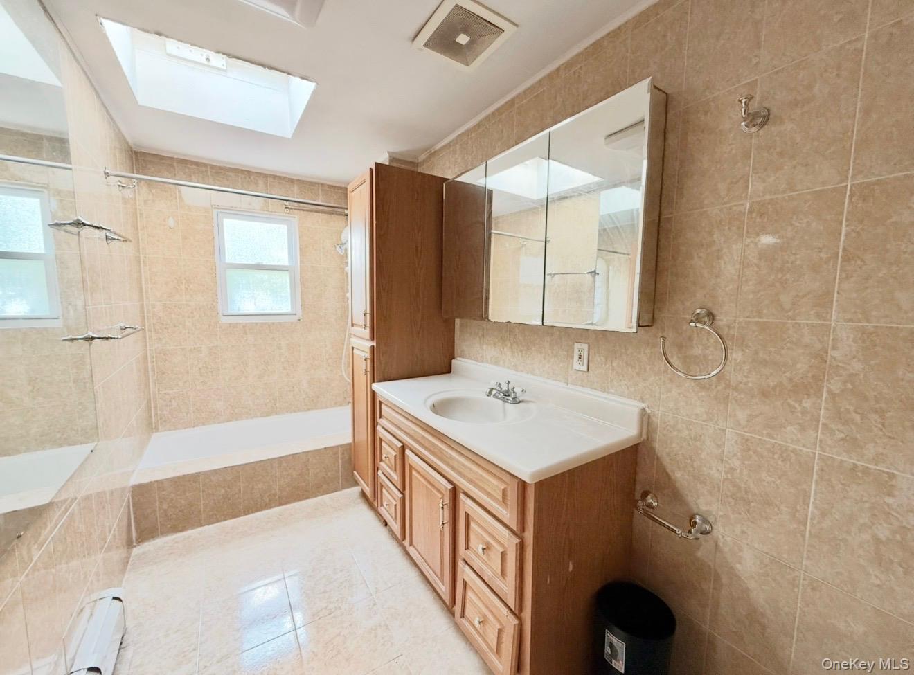 59-18 154th Place – For Sale photo 18