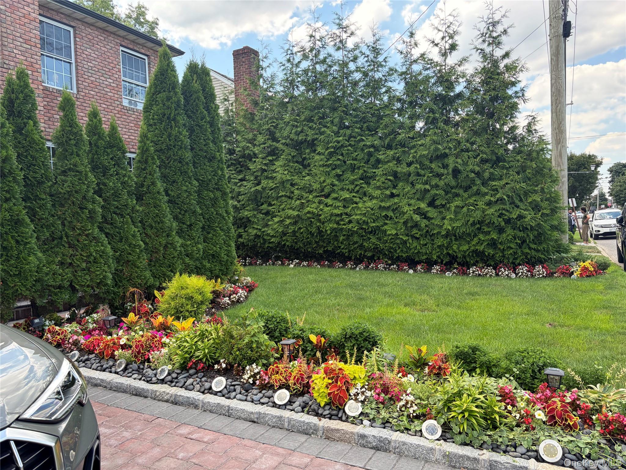 134 Park Ave New Hyde Park – For Sale photo 17