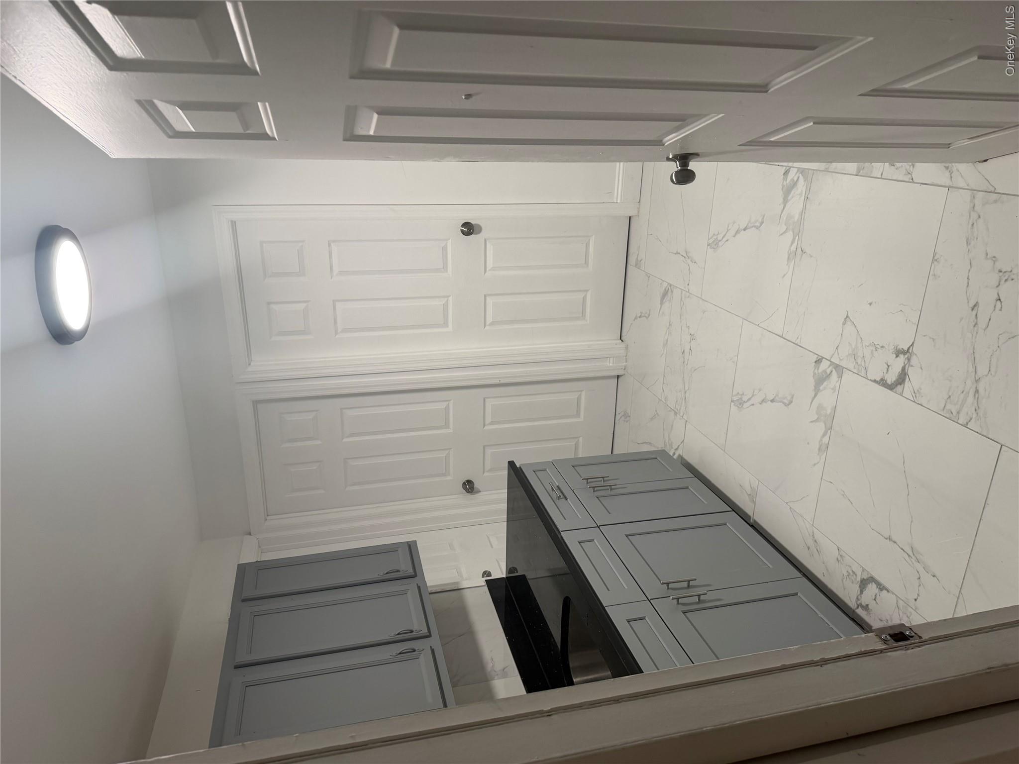 560 Jerome Street, Unit 1st Floor photo 12