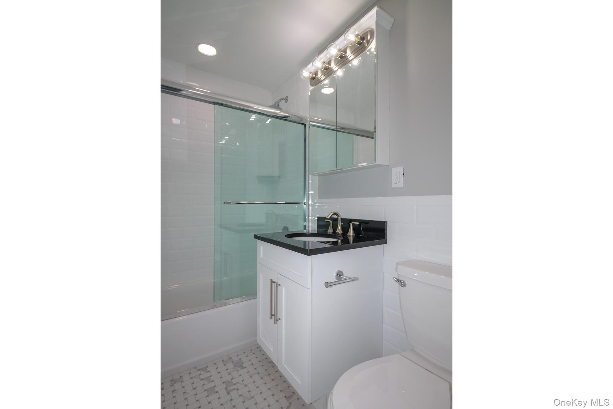 405 East Main Street, Unit 405-04 photo 6