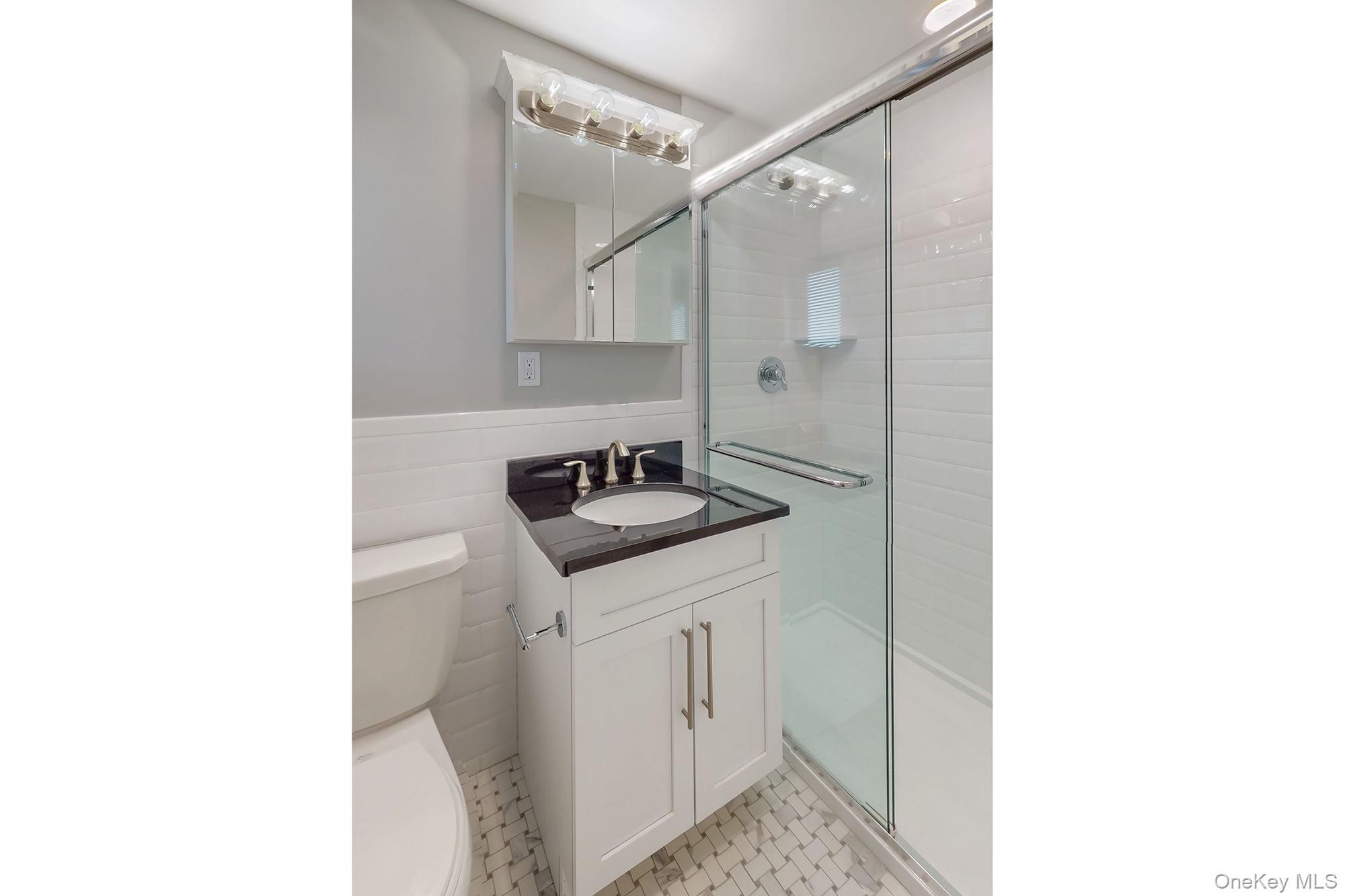405 East Main Street, Unit 405-04 photo 11