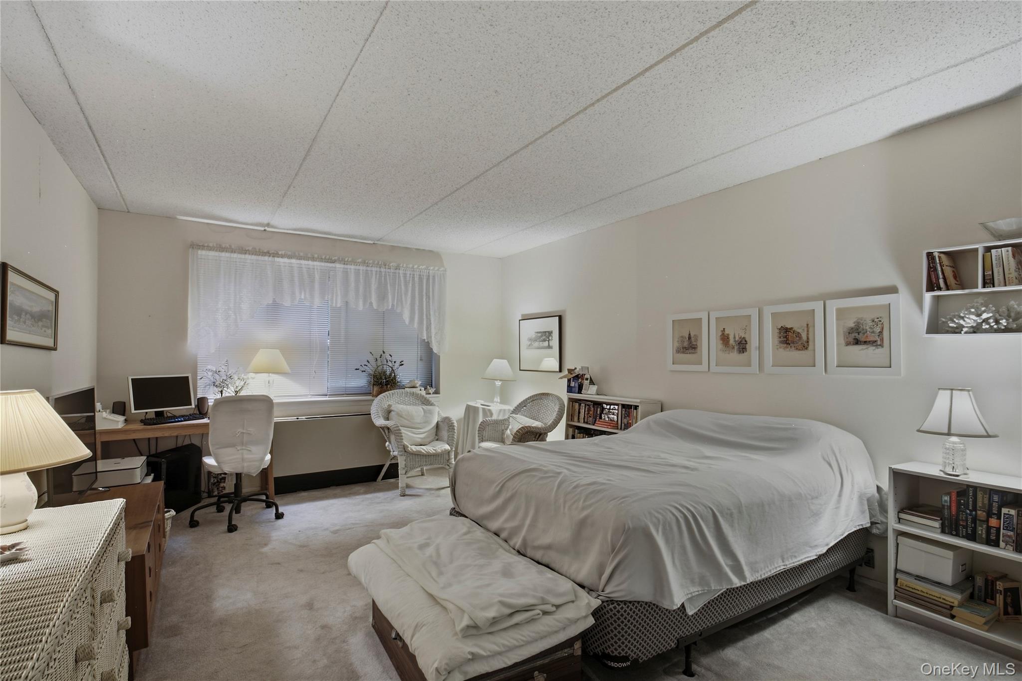 1376 Midland Avenue, Unit 105 photo 11