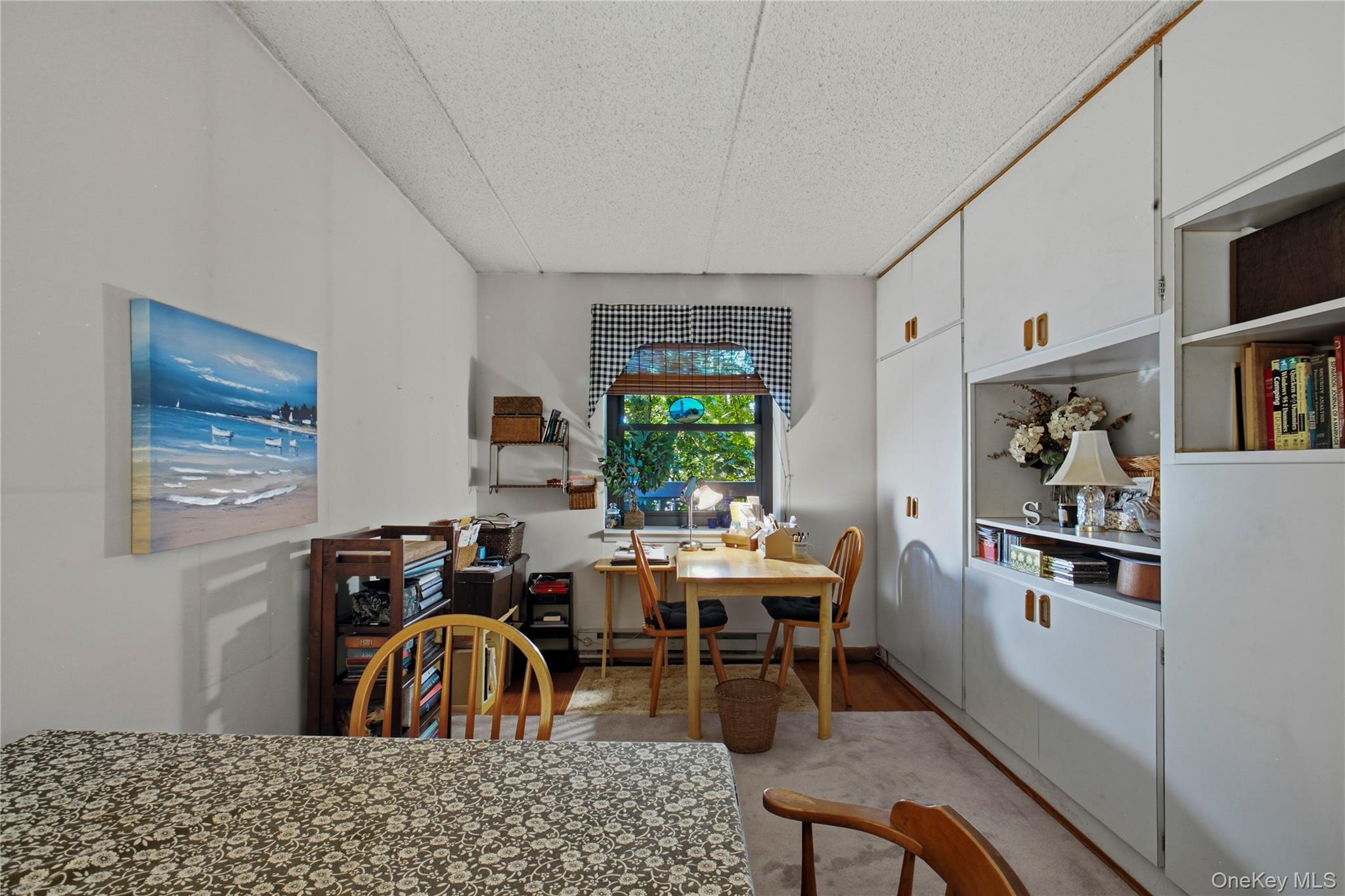 1376 Midland Avenue, Unit 105 photo 16