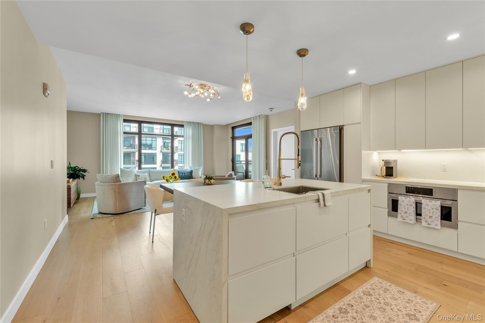 100 Boardwalk, Unit 904A photo 6
