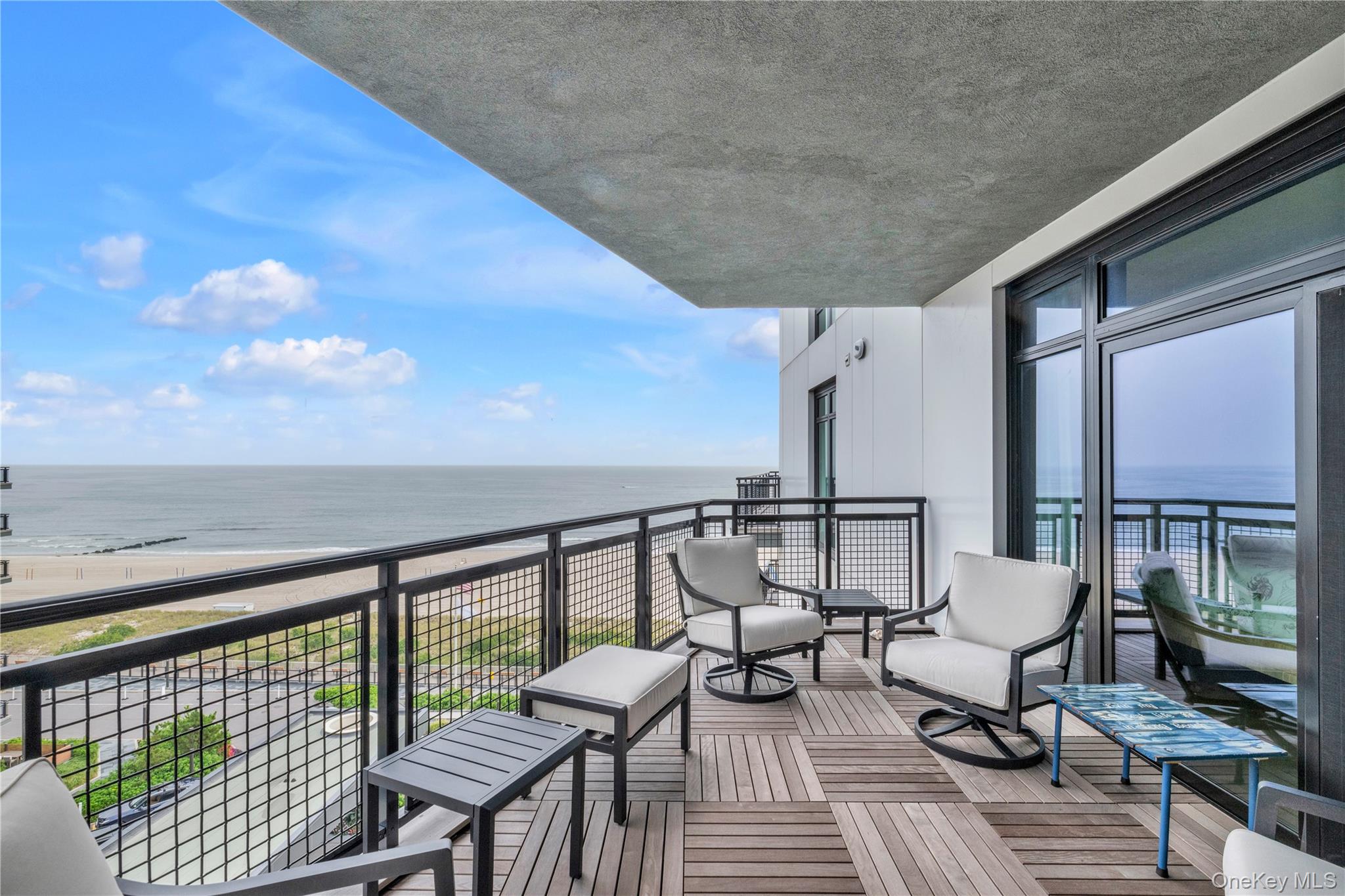 100 Boardwalk, Unit 904A photo 19