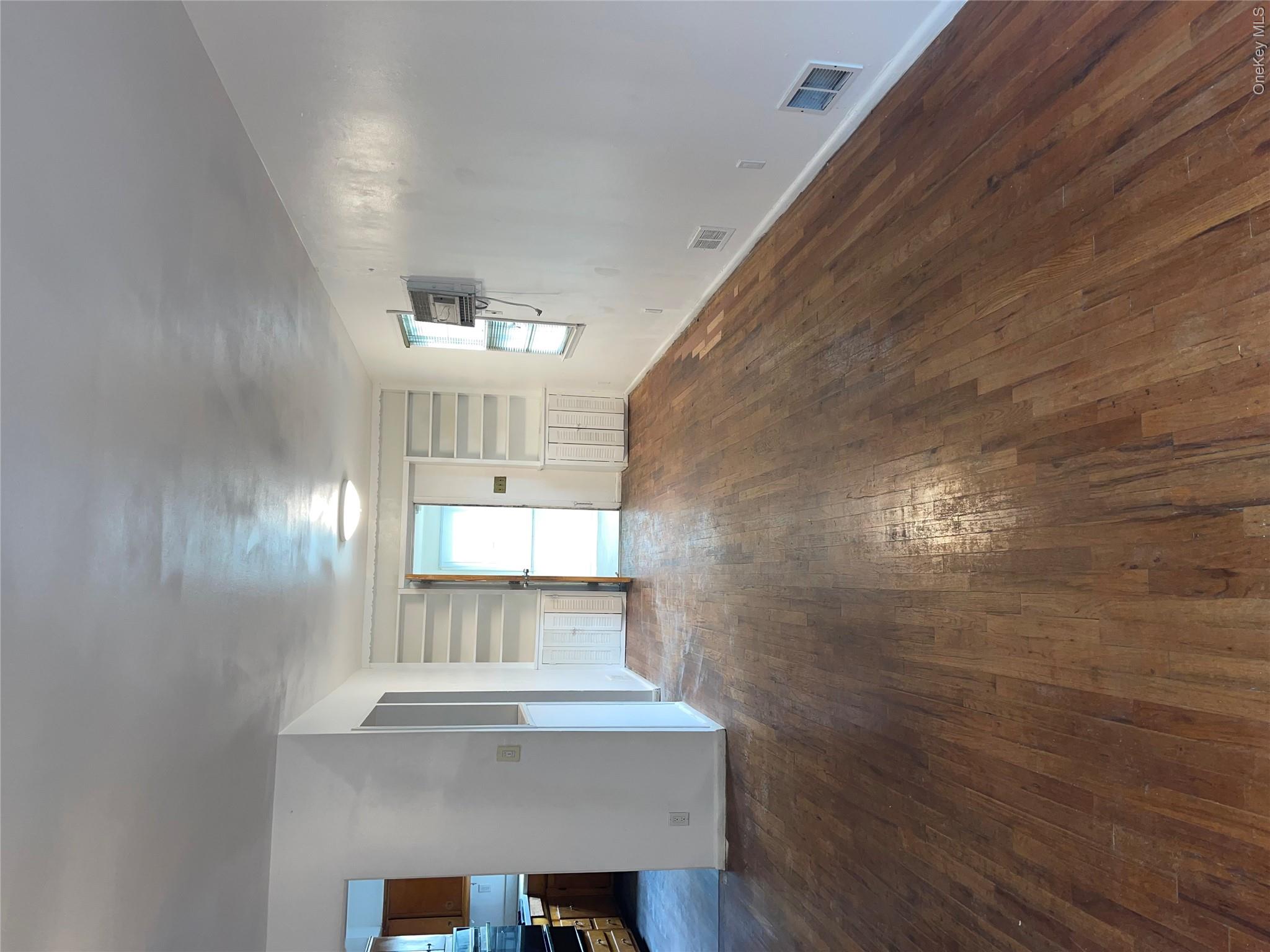61 N Fulton Avenue – For Sale photo 4