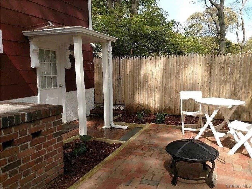 123 Joni Drive – For Rent