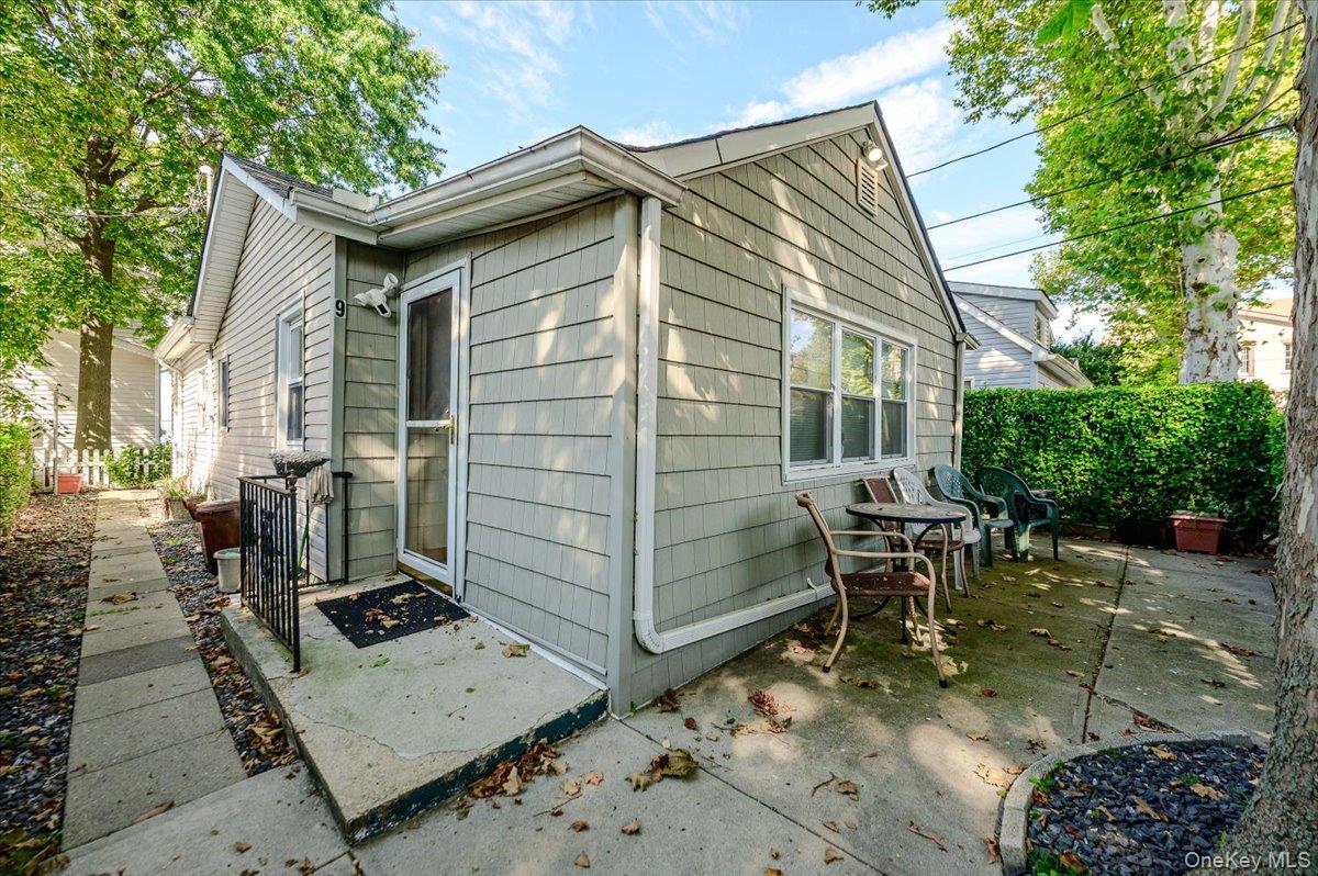 9 Magnolia Place, Unit 1 photo 18