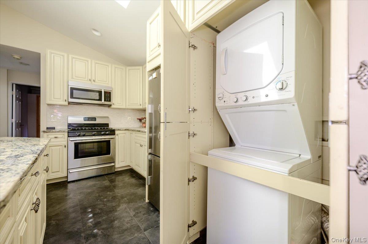 9 Magnolia Place, Unit 1 photo 10