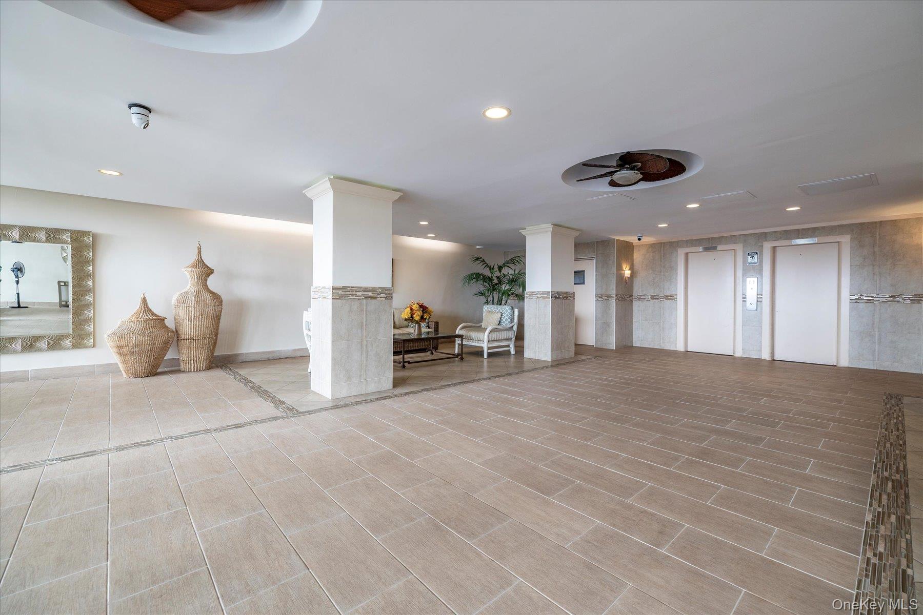 1 E Broadway Ave, Unit 3C photo 13
