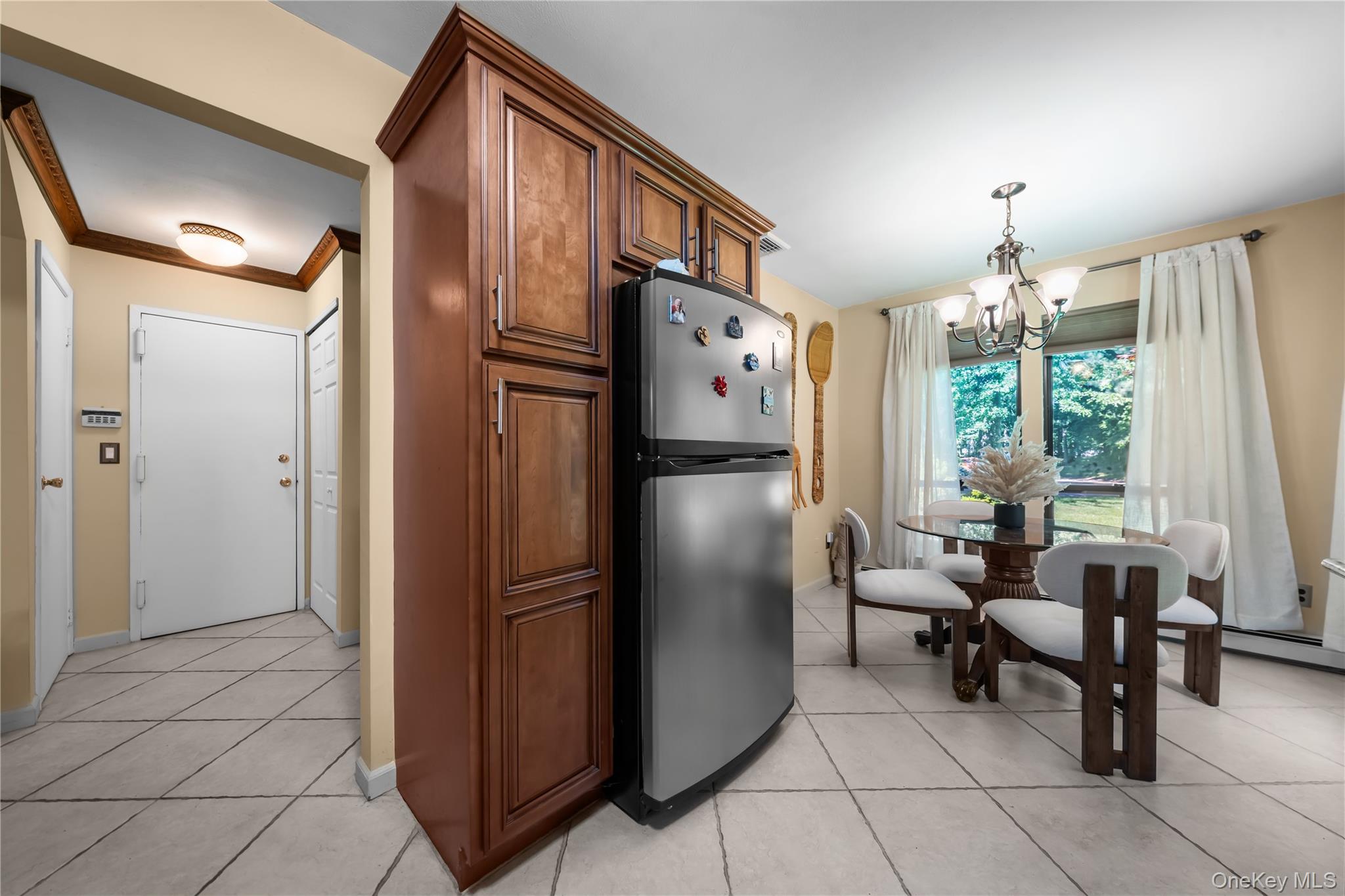 4 Lyndon Court – For Sale photo 6