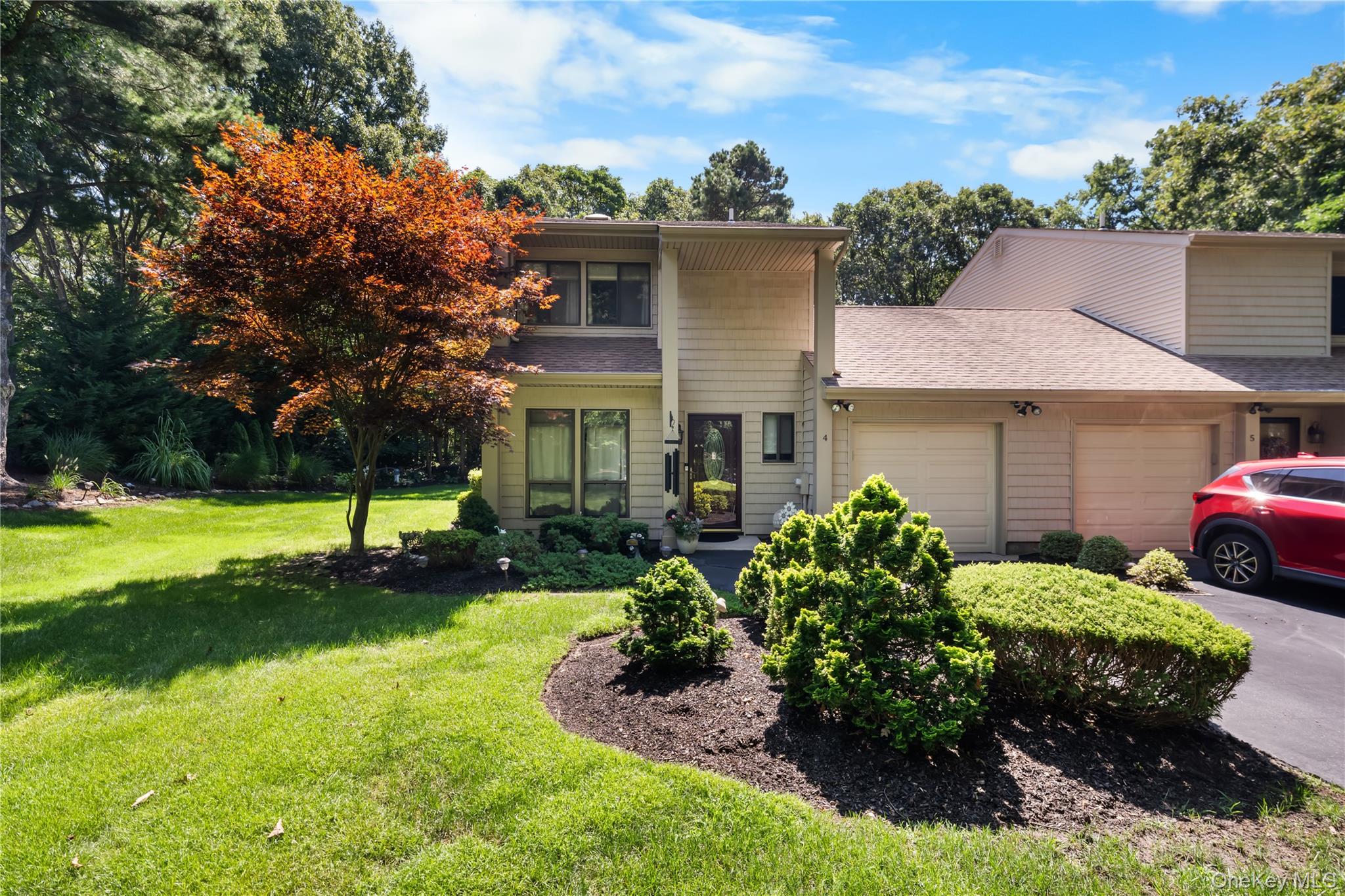 4 Lyndon Court – For Sale photo 2