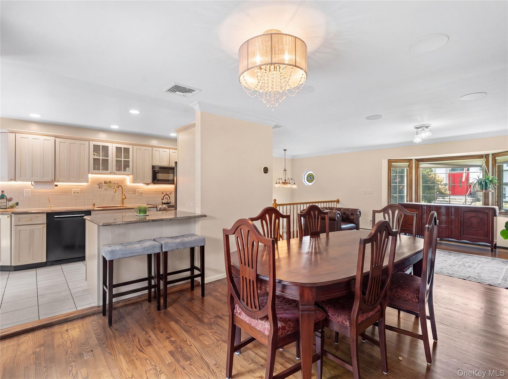 3 Douglas Drive – For Sale photo 7