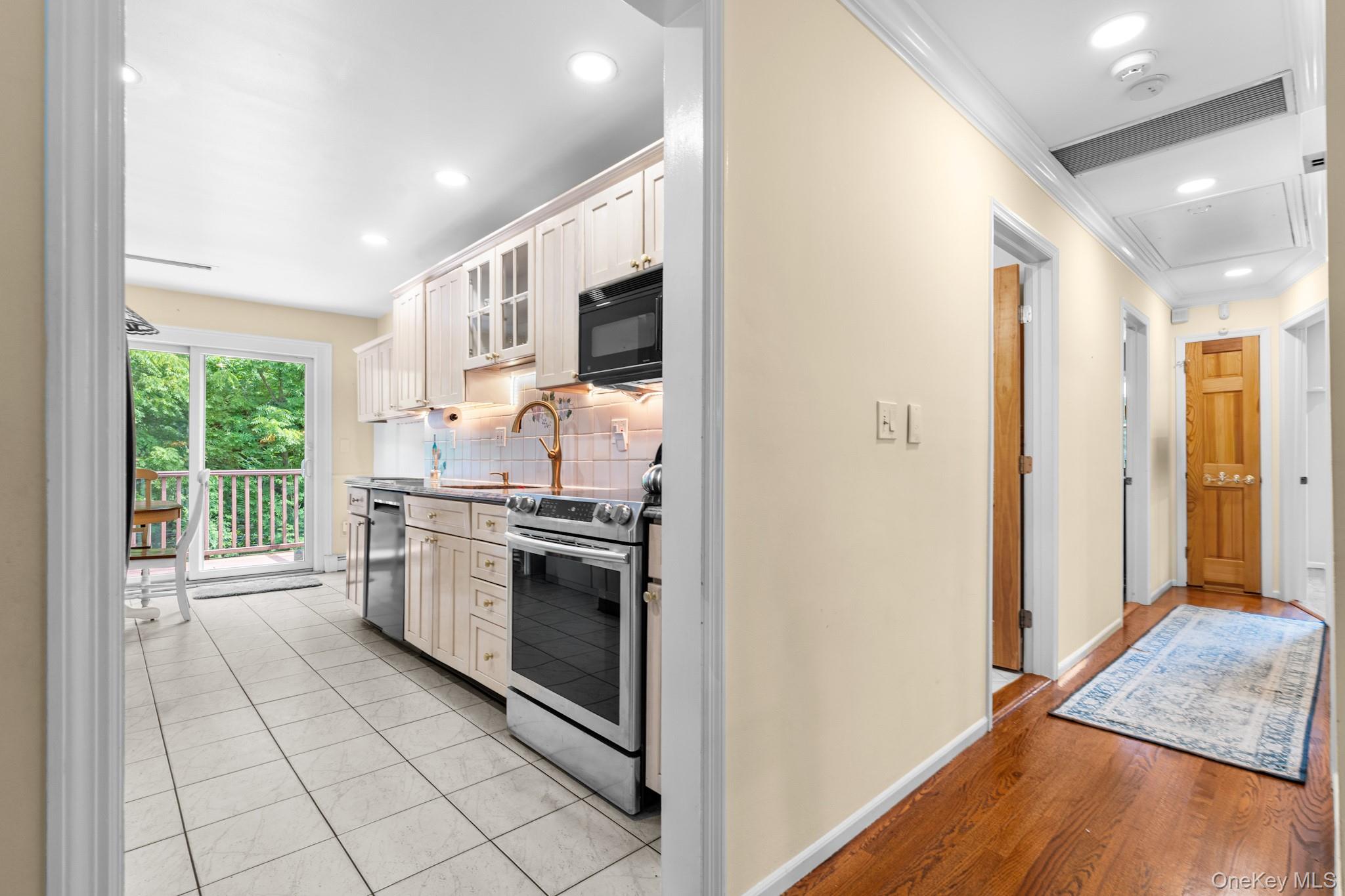 3 Douglas Drive – For Sale photo 12