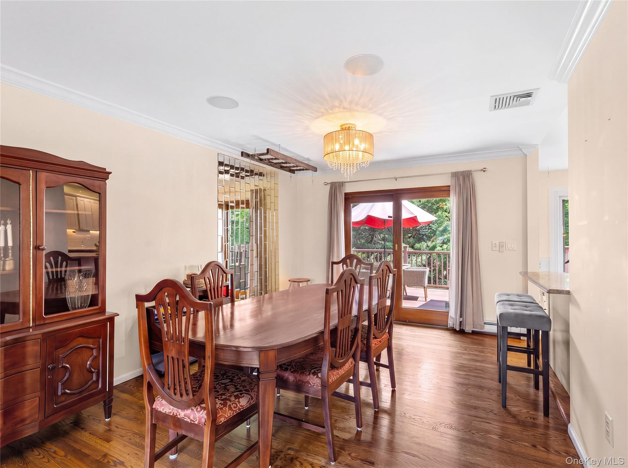 3 Douglas Drive – For Sale photo 5