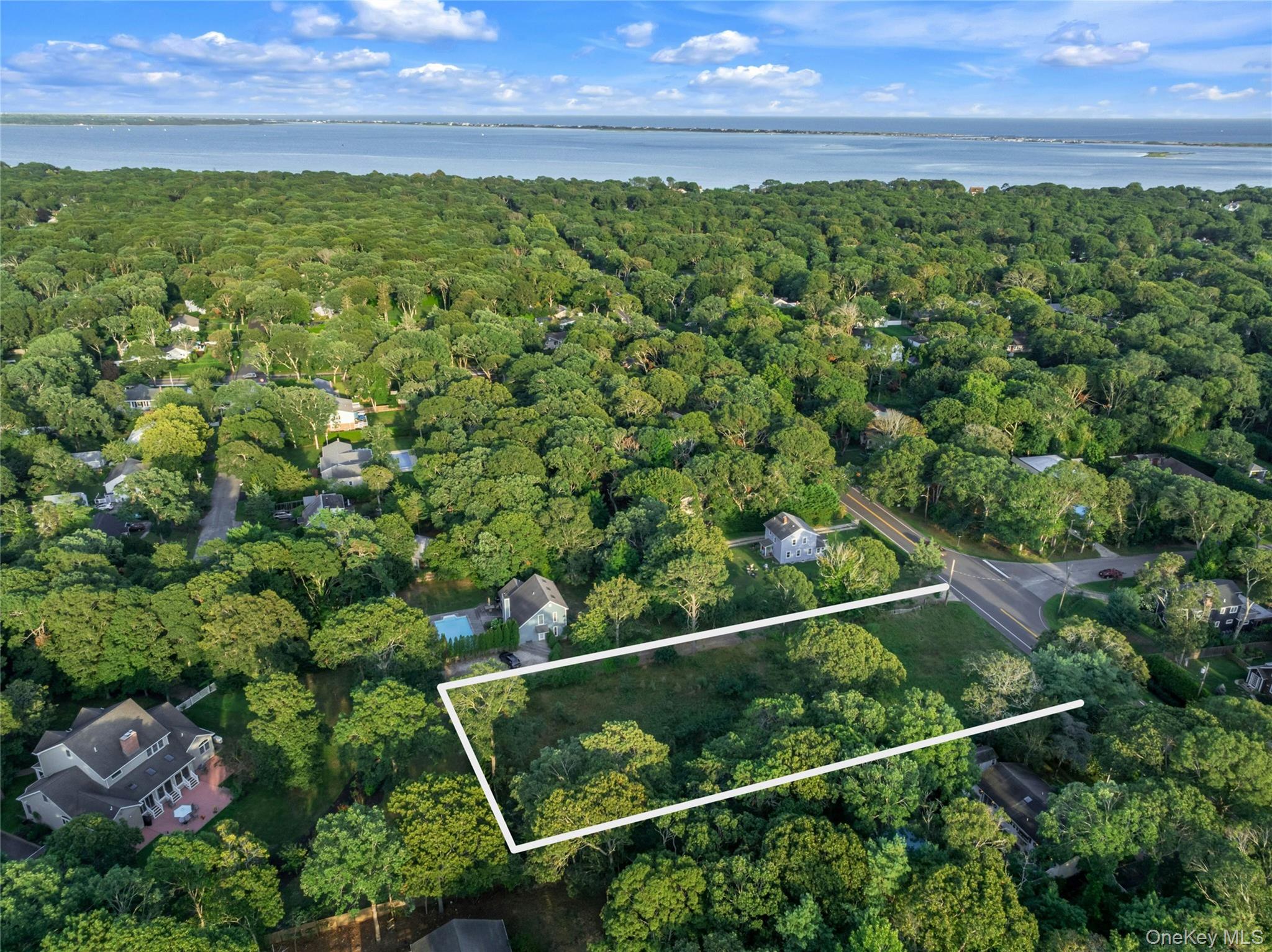 115 Bay Avenue E – For Sale photo 3