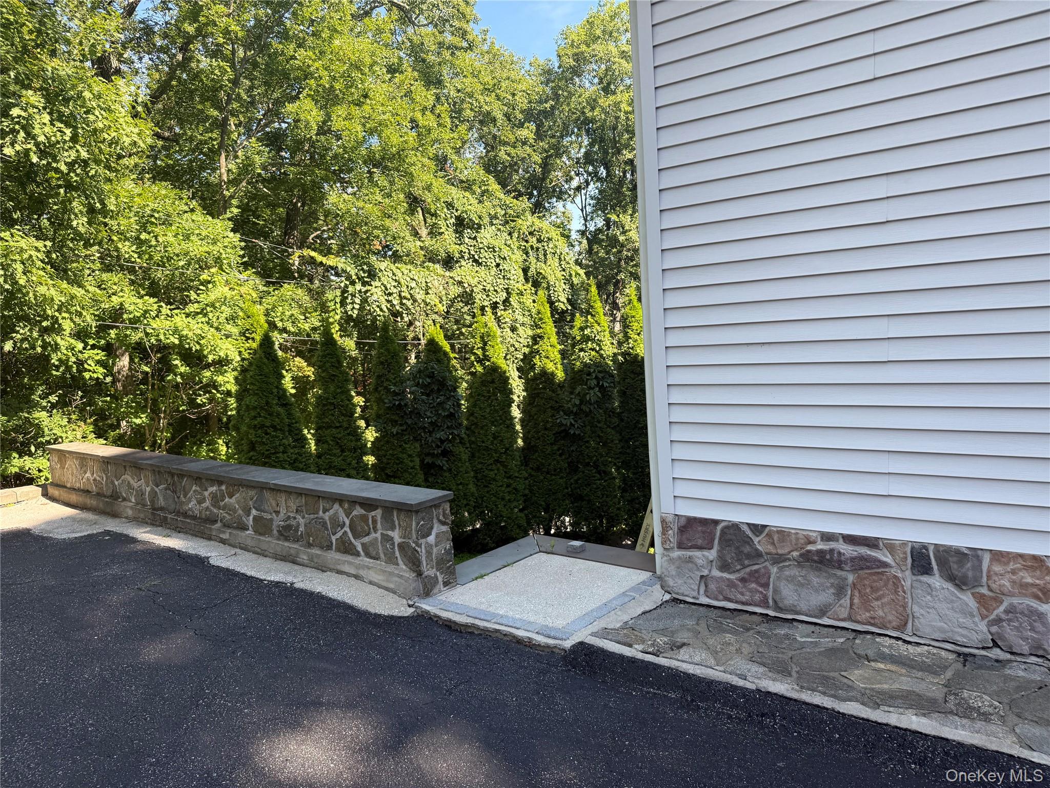 10 Jay Court – For Sale photo 39