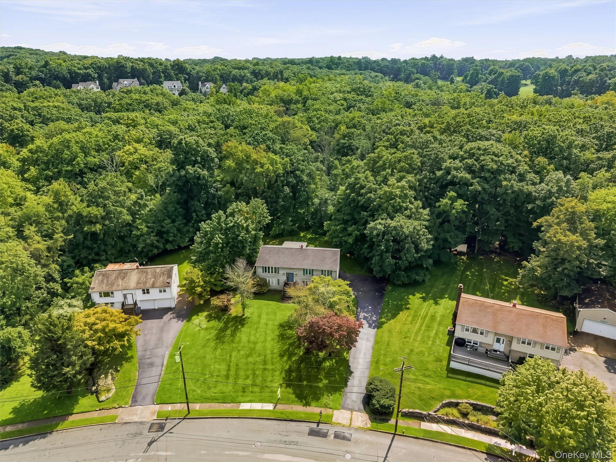 20 Amy Todt Drive – For Sale photo 4